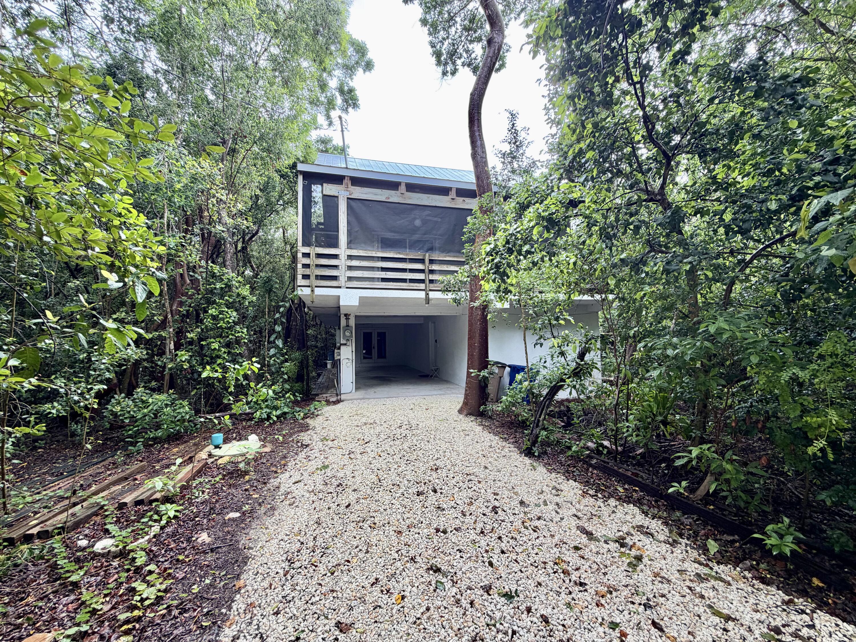 6 Atlantic Drive Property Photo 2