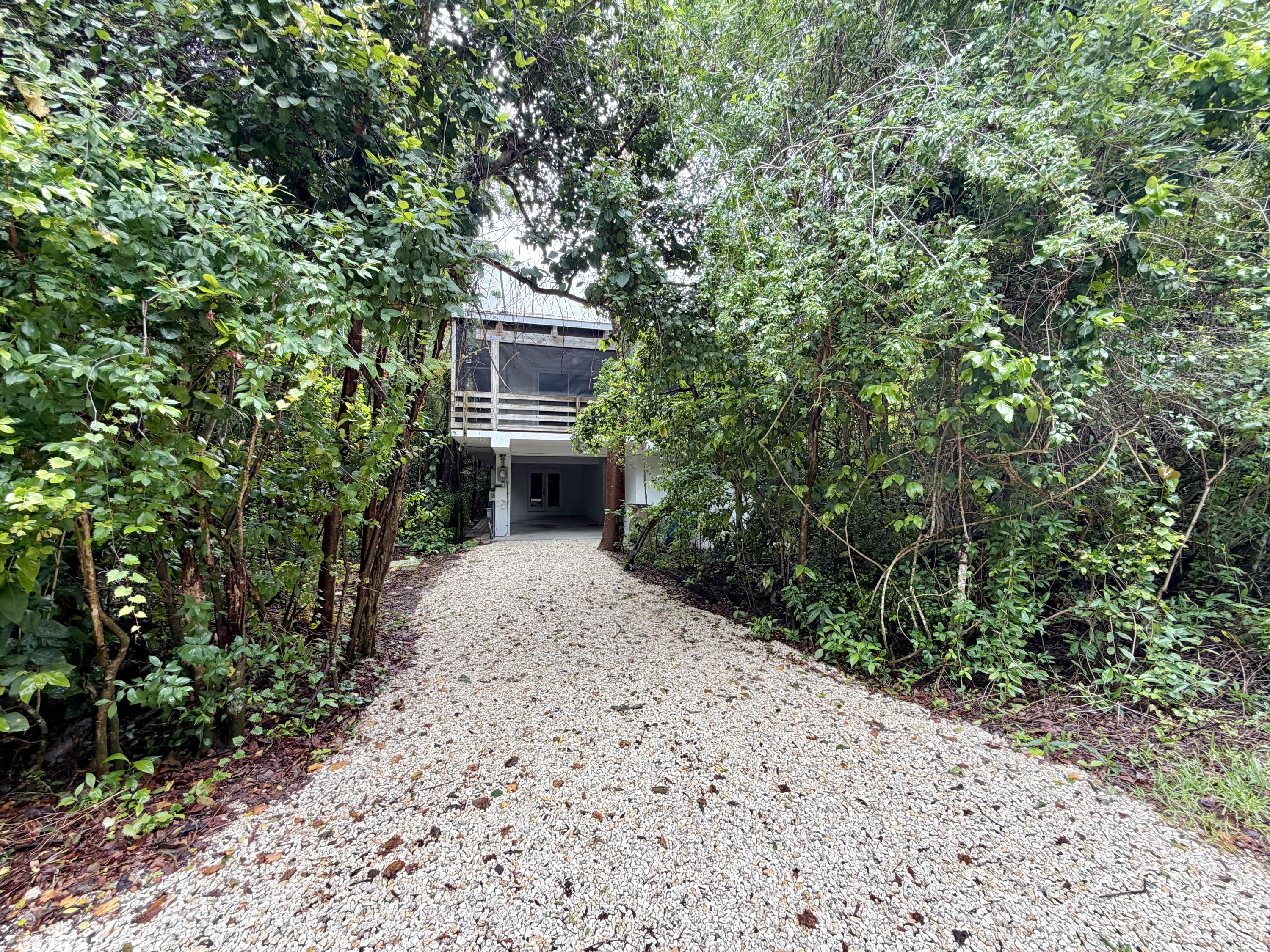 6 Atlantic Drive Property Photo 3