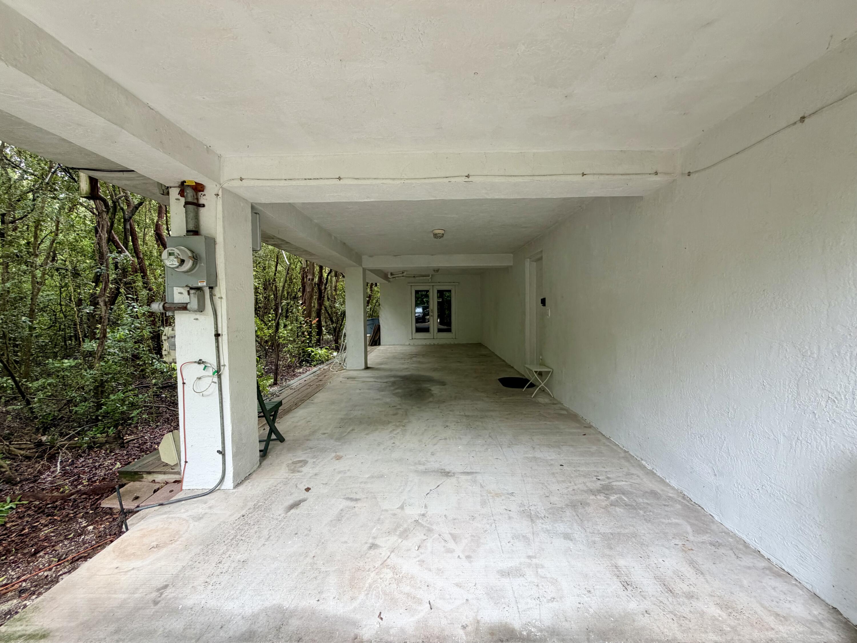 6 Atlantic Drive Property Photo 4