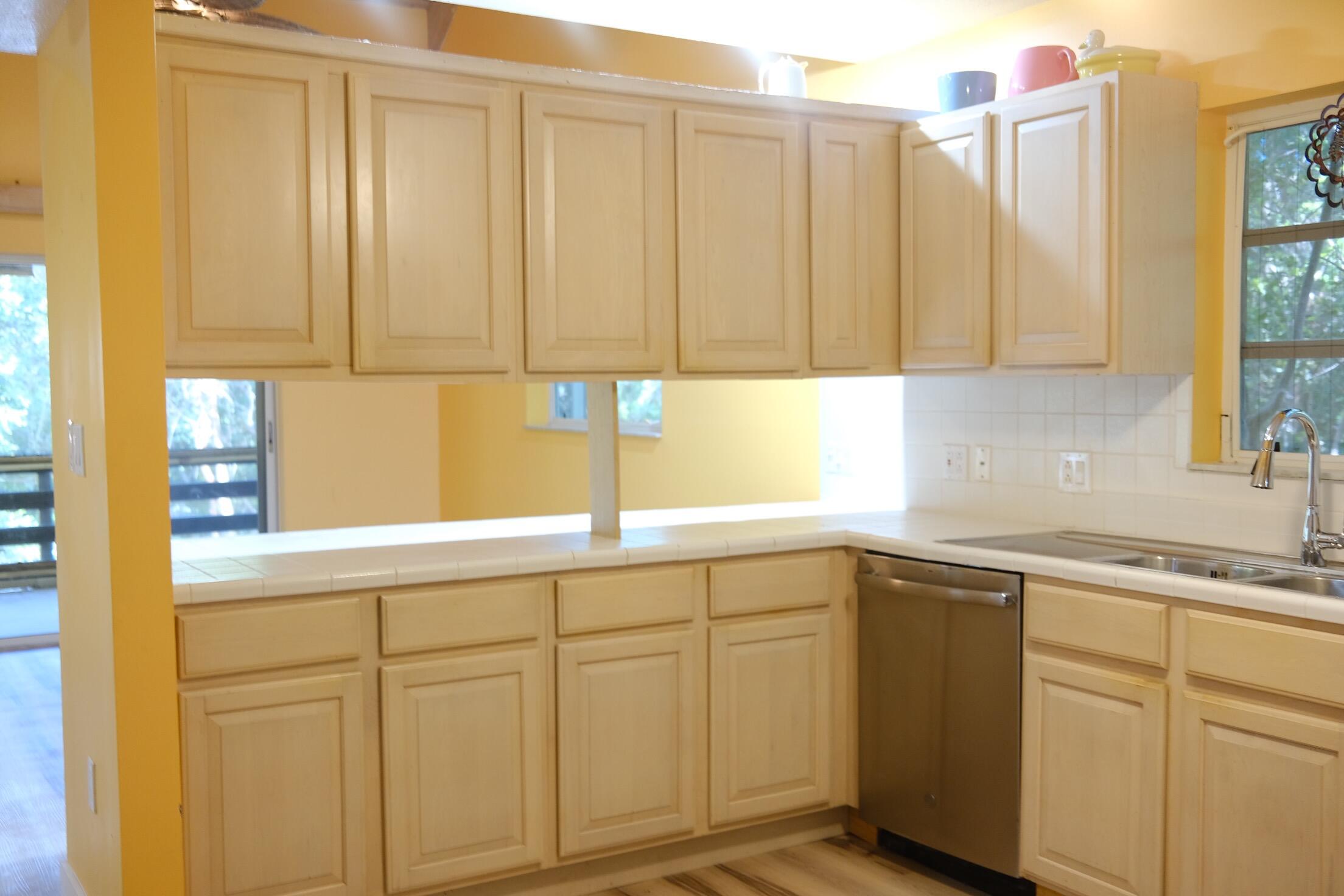 6 Atlantic Drive Property Photo 9