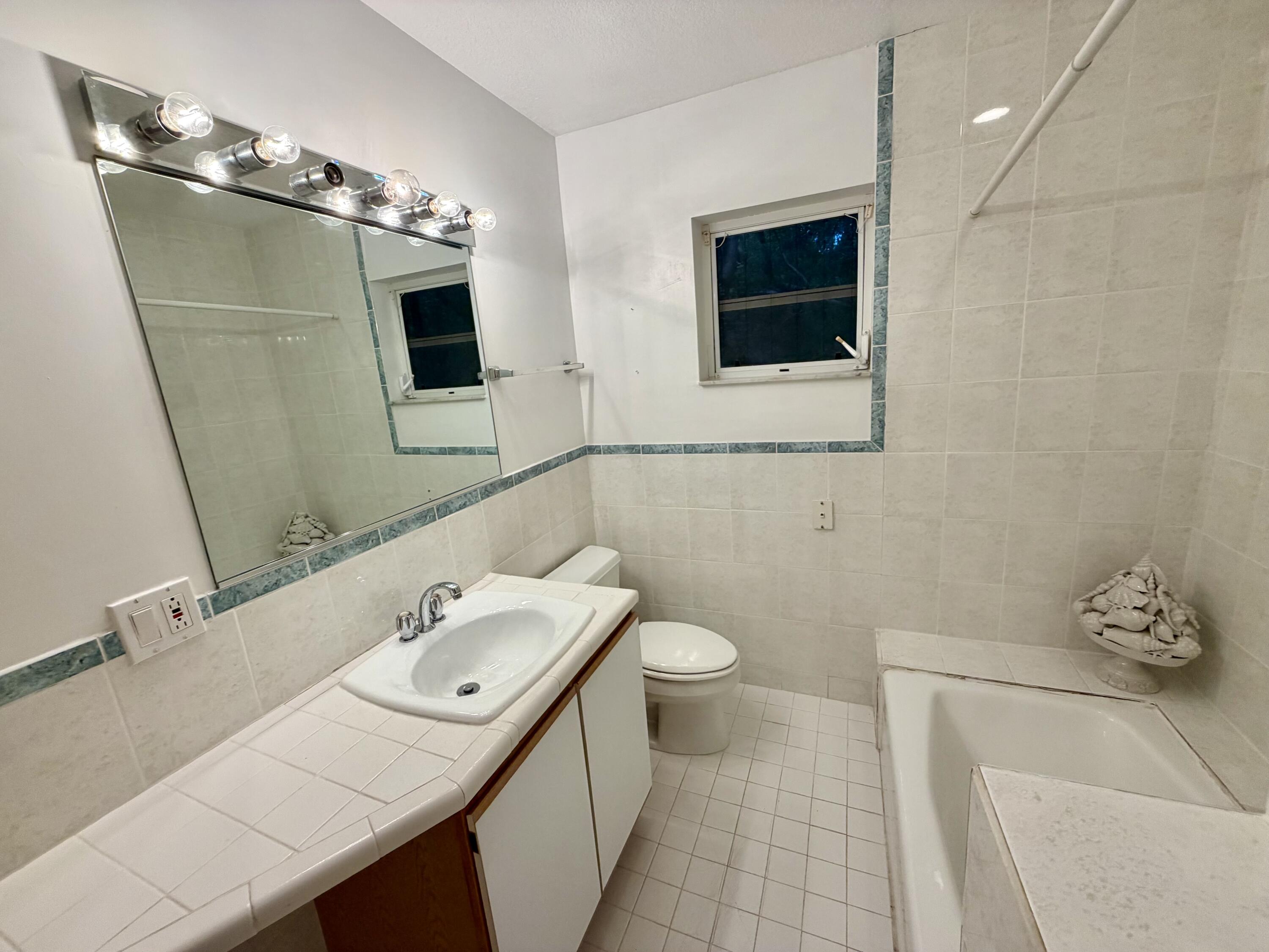 6 Atlantic Drive Property Photo 19