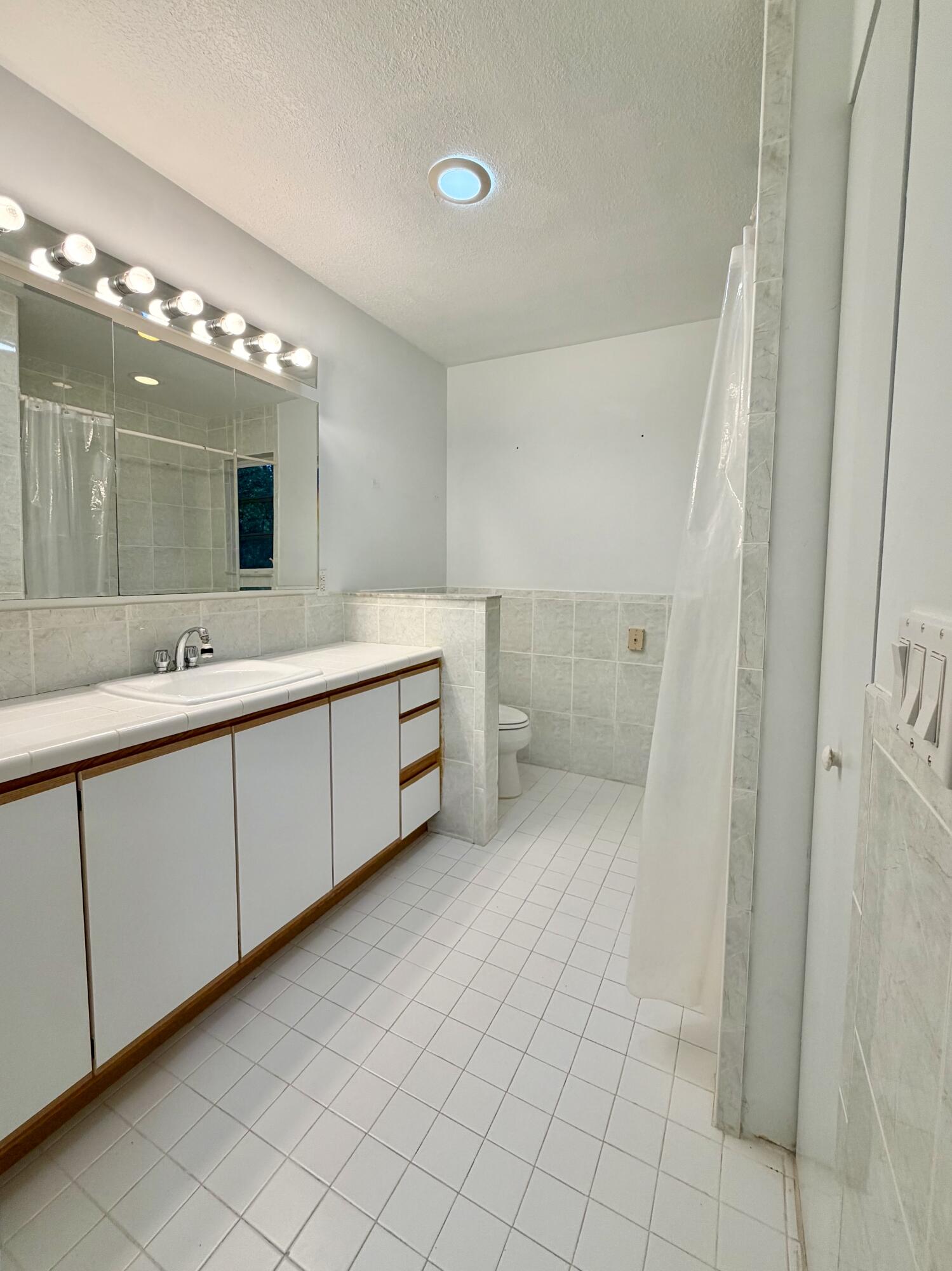 6 Atlantic Drive Property Photo 27