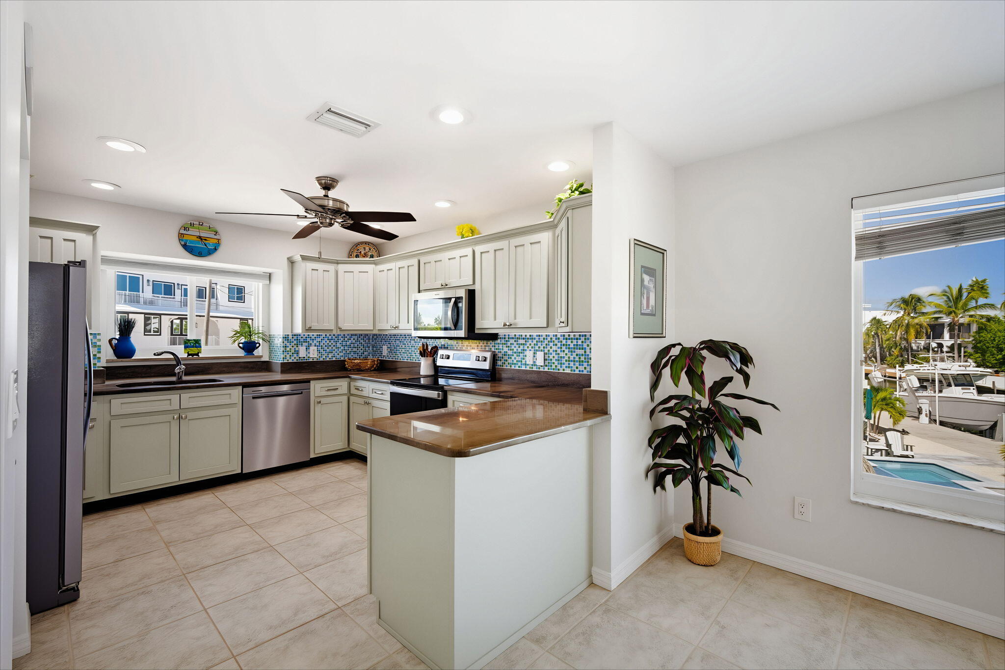 459 Pattison Drive Property Photo 8