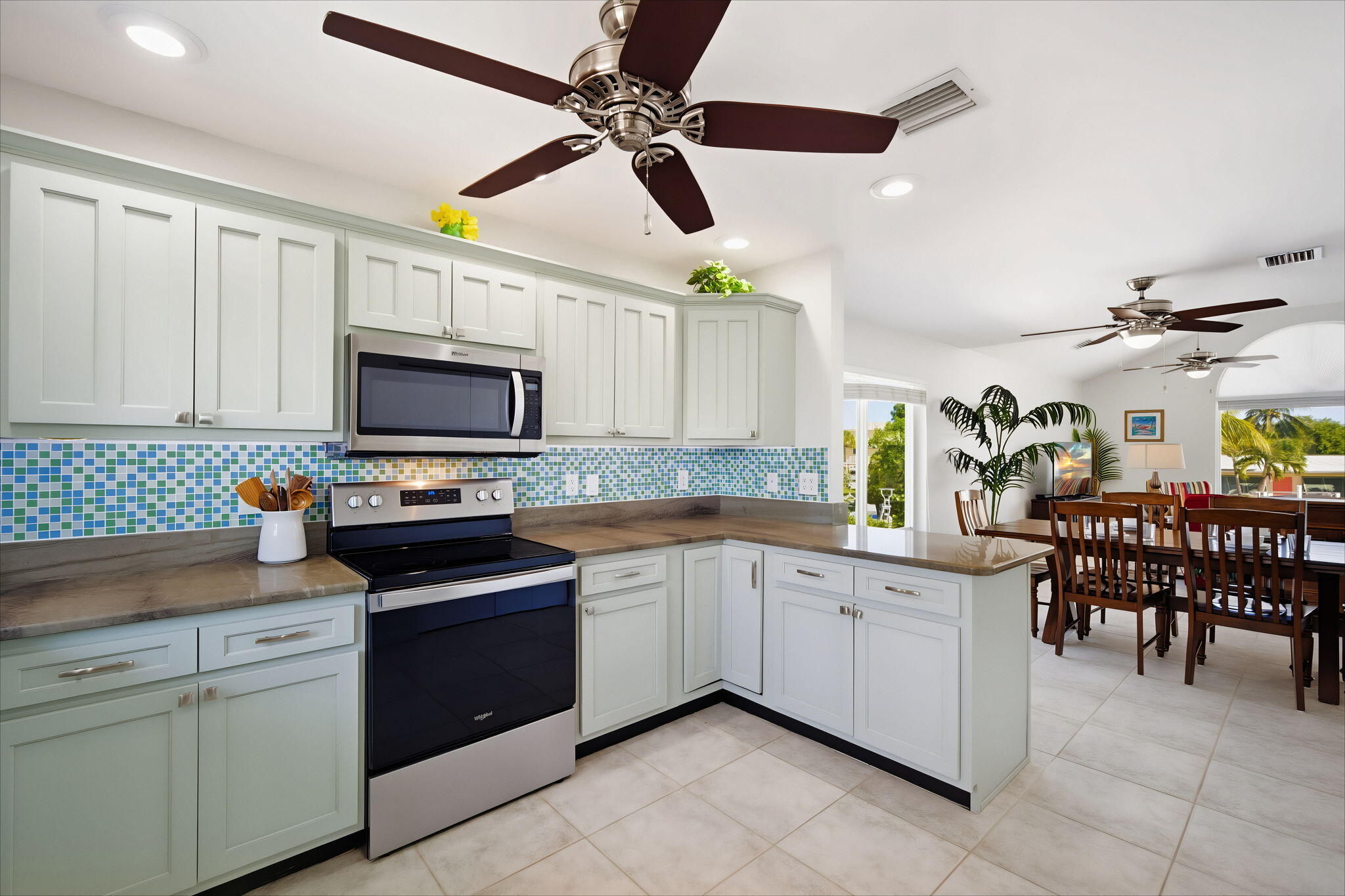 459 Pattison Drive Property Photo 12