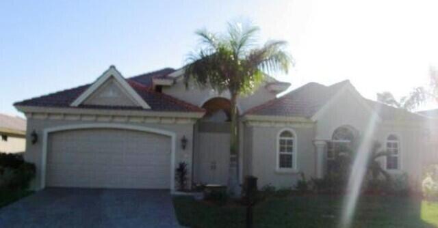 28437 Via Odanti Drive Property Photo 5