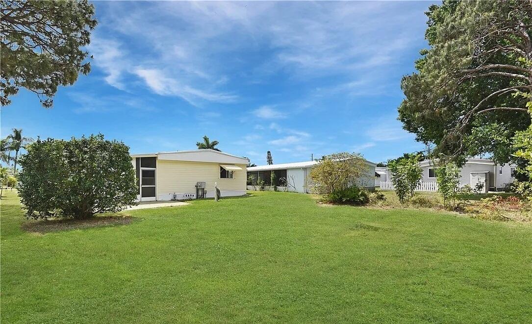 9306 Knight Road Property Photo 4