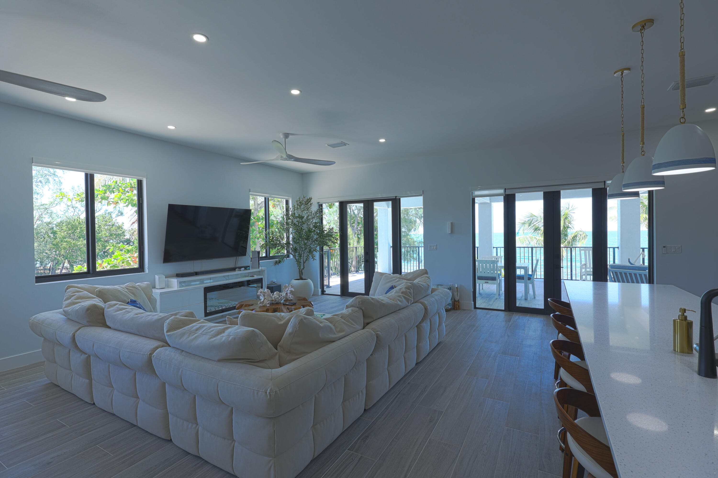 143 Dorsett Drive Property Photo 6