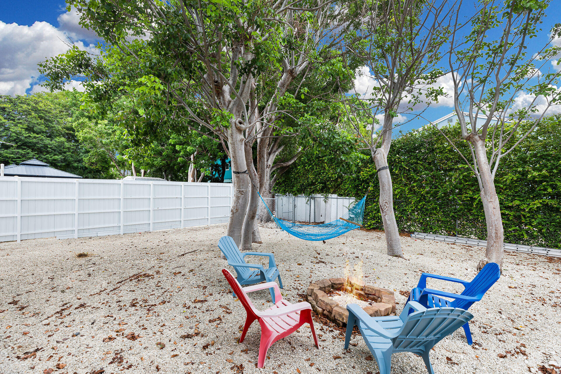 425 Mahogany Avenue Property Photo 3