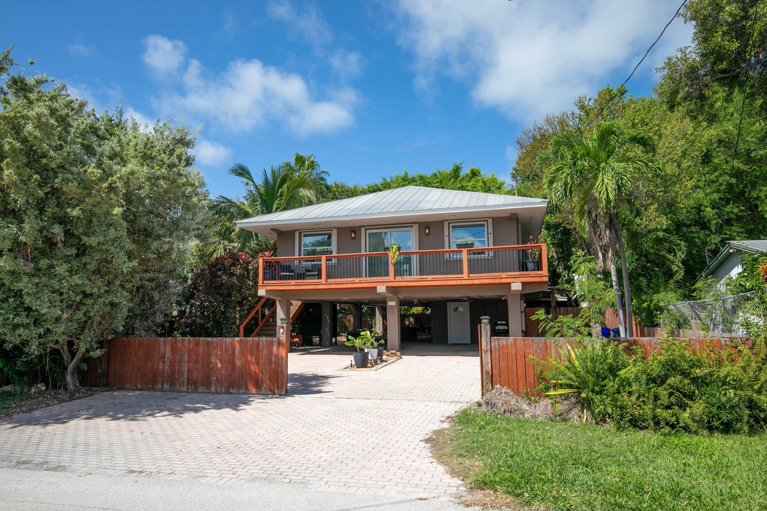 8 Cactus Drive Property Photo 1