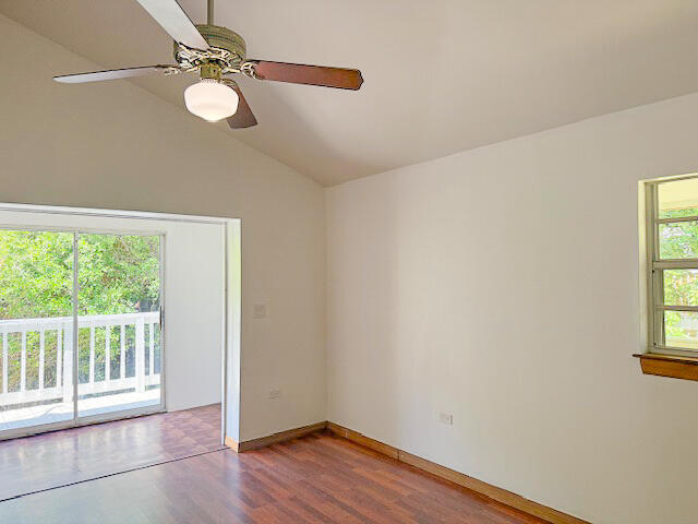 110 Arctic Avenue Property Photo 21