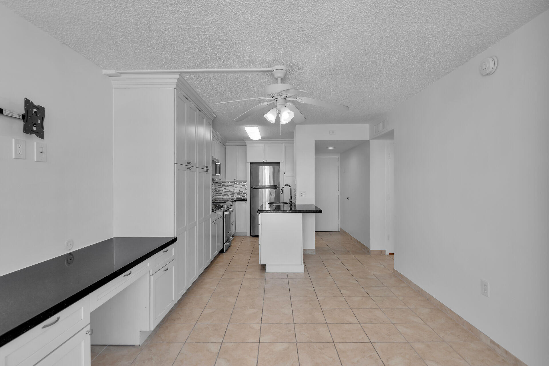 3312 Northside Drive Apt 707 Property Photo 9