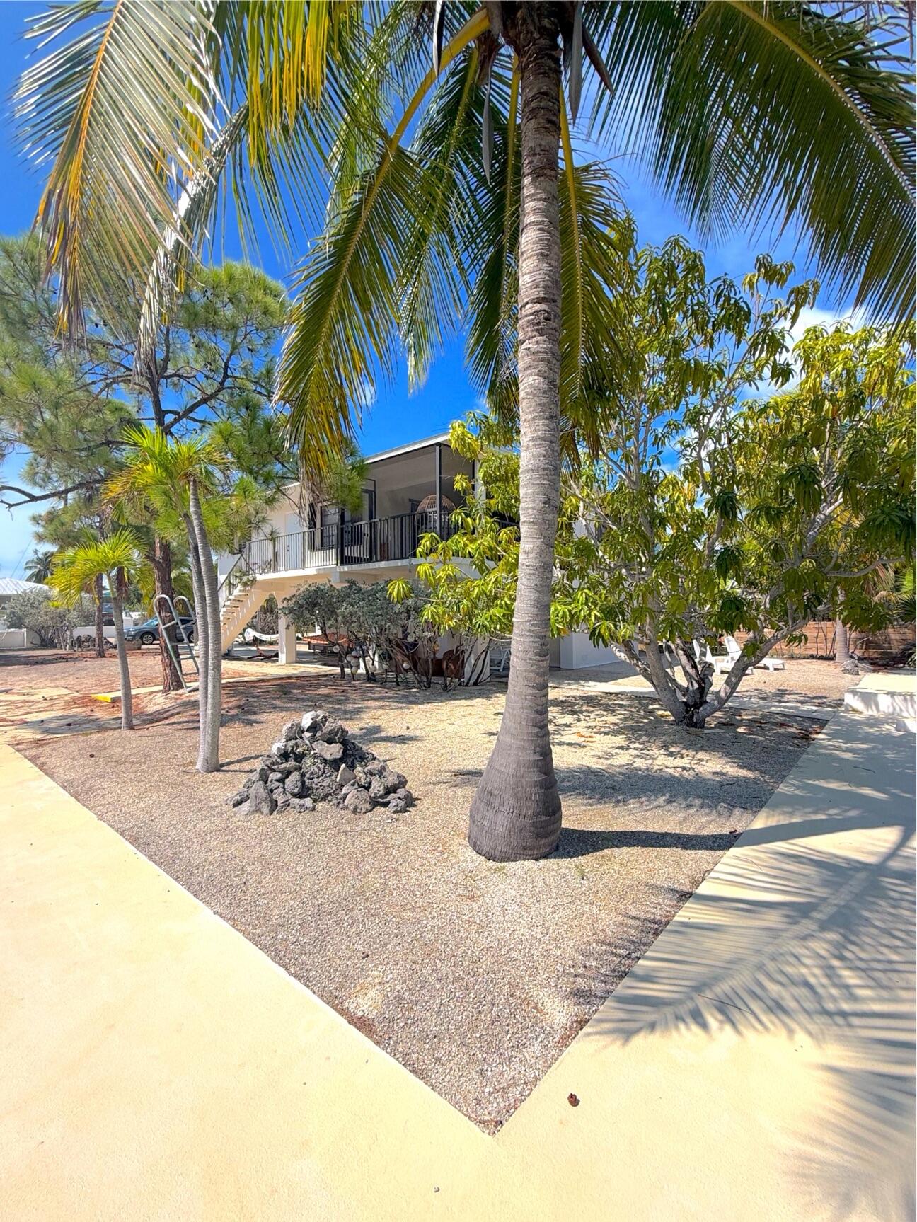 1539 Lantana Lane Property Photo 14