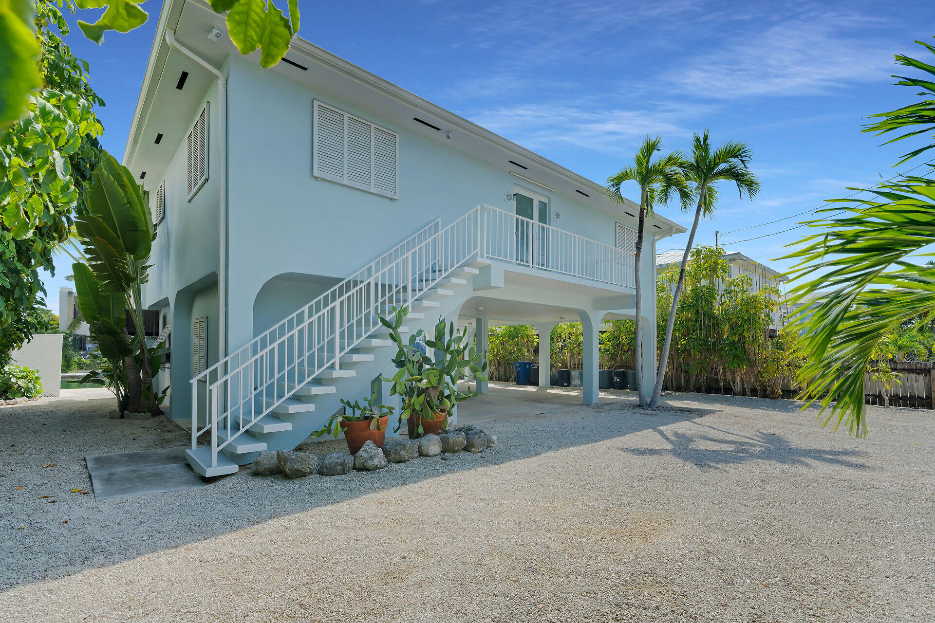 947 Gulf Drive Property Photo 26