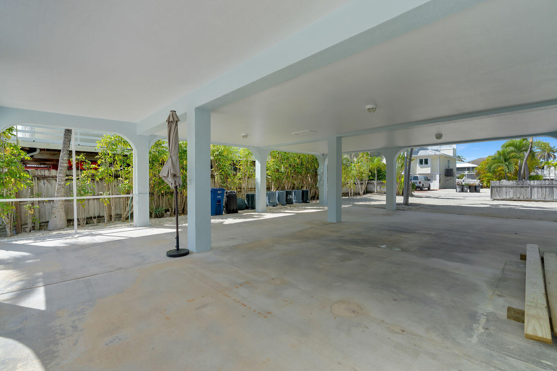 947 Gulf Drive Property Photo 28