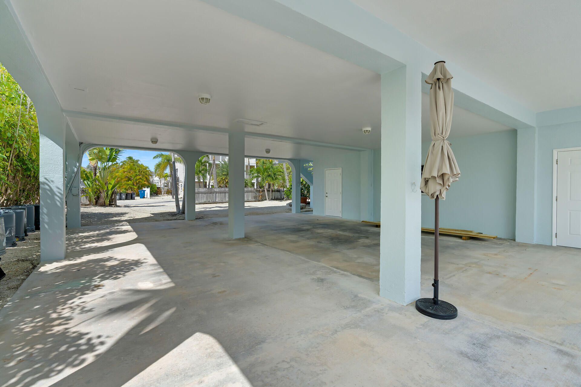 947 Gulf Drive Property Photo 29