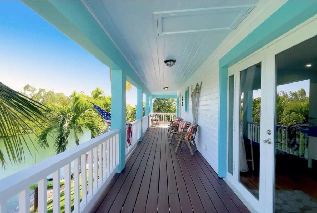 37 Blue Water Drive Property Photo 19