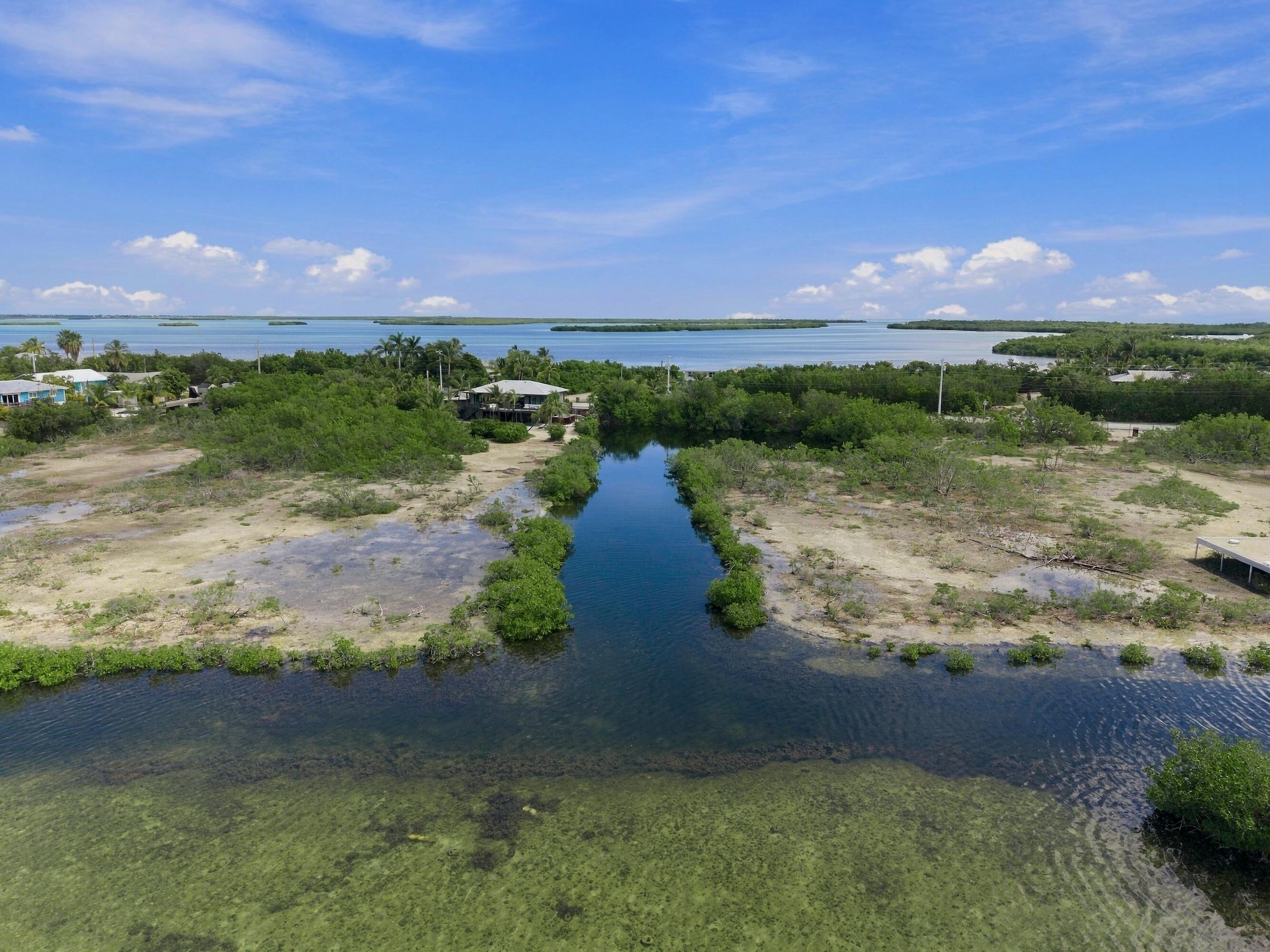 1422 Boca Chica Road Property Photo 4
