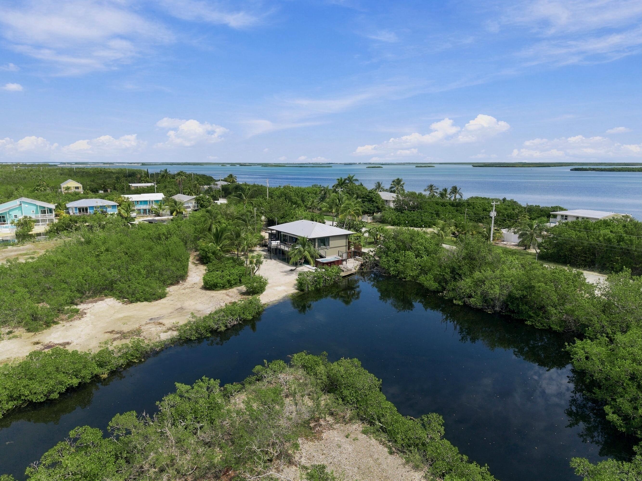 1422 Boca Chica Road Property Photo 5