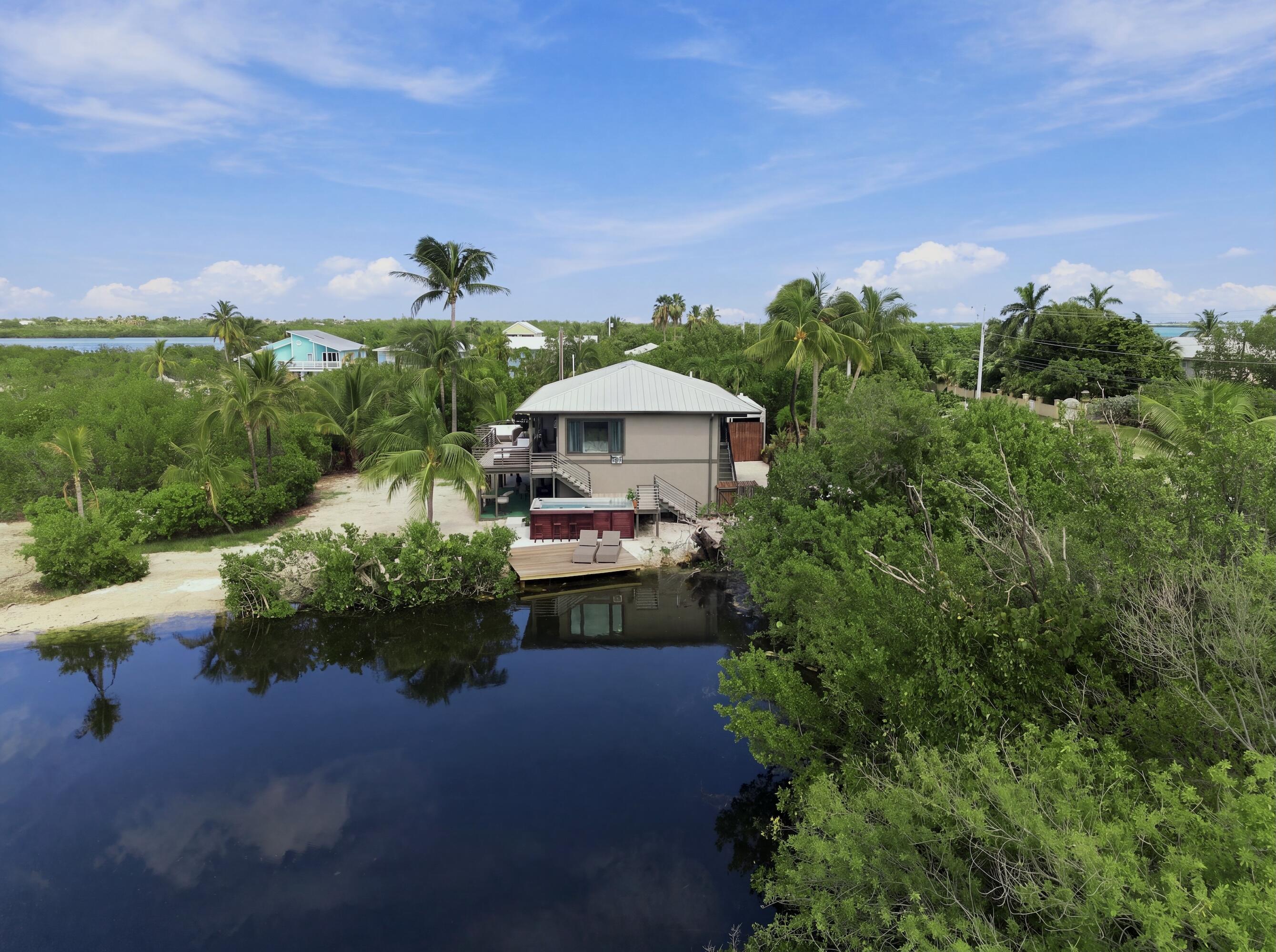 1422 Boca Chica Road Property Photo 6