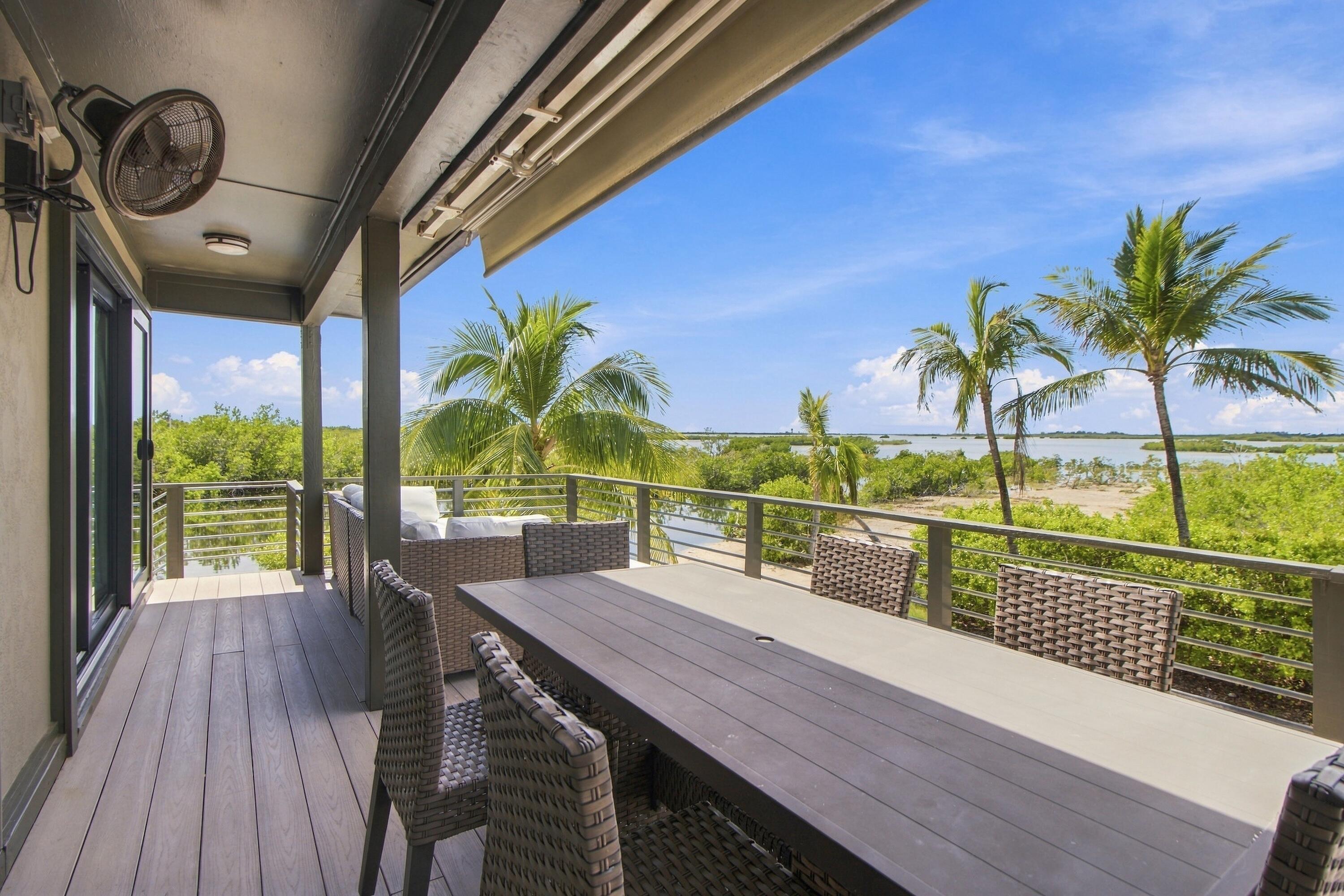 1422 Boca Chica Road Property Photo 11