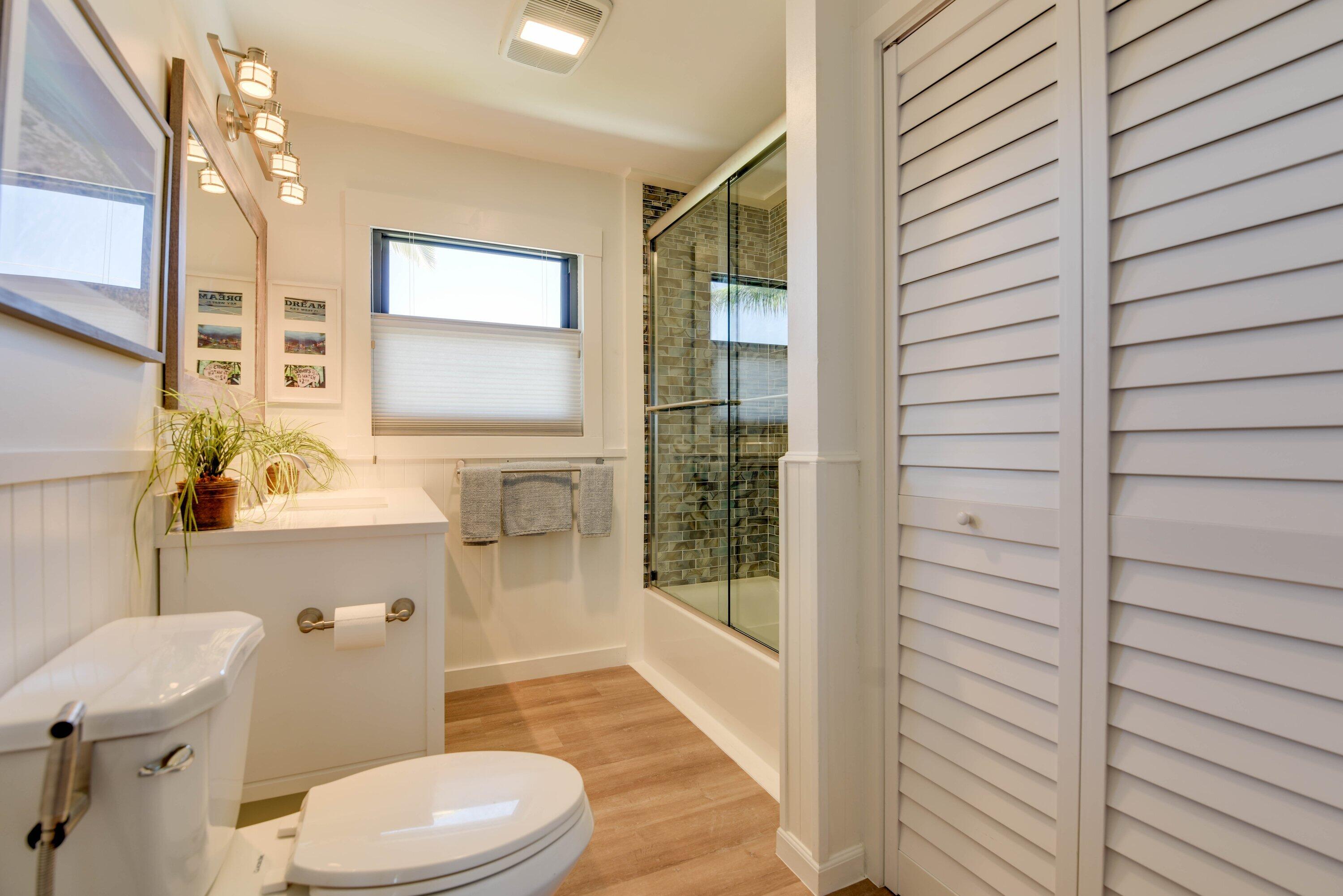 1422 Boca Chica Road Property Photo 37