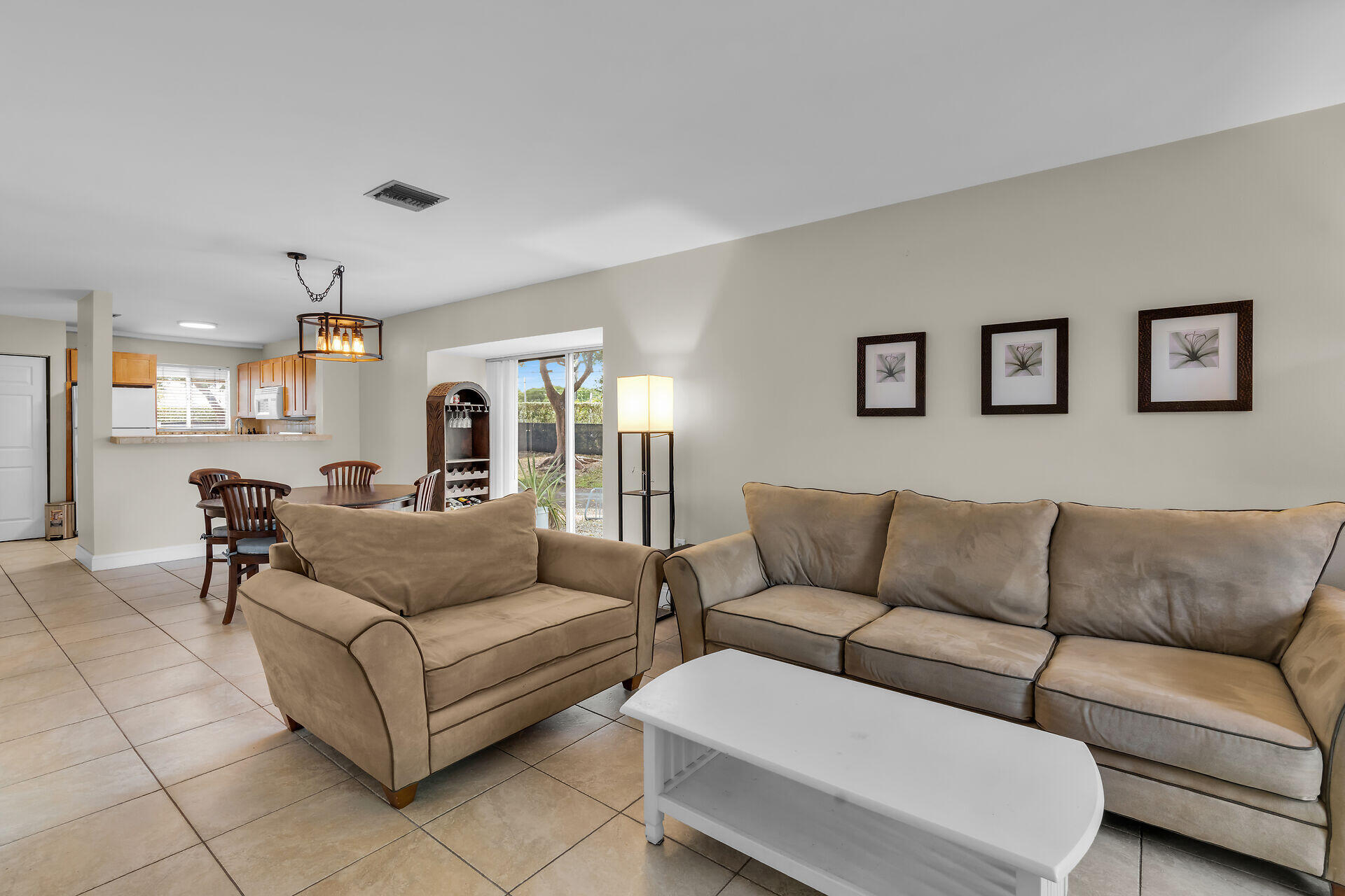 98381 Windward Avenue Property Photo 11