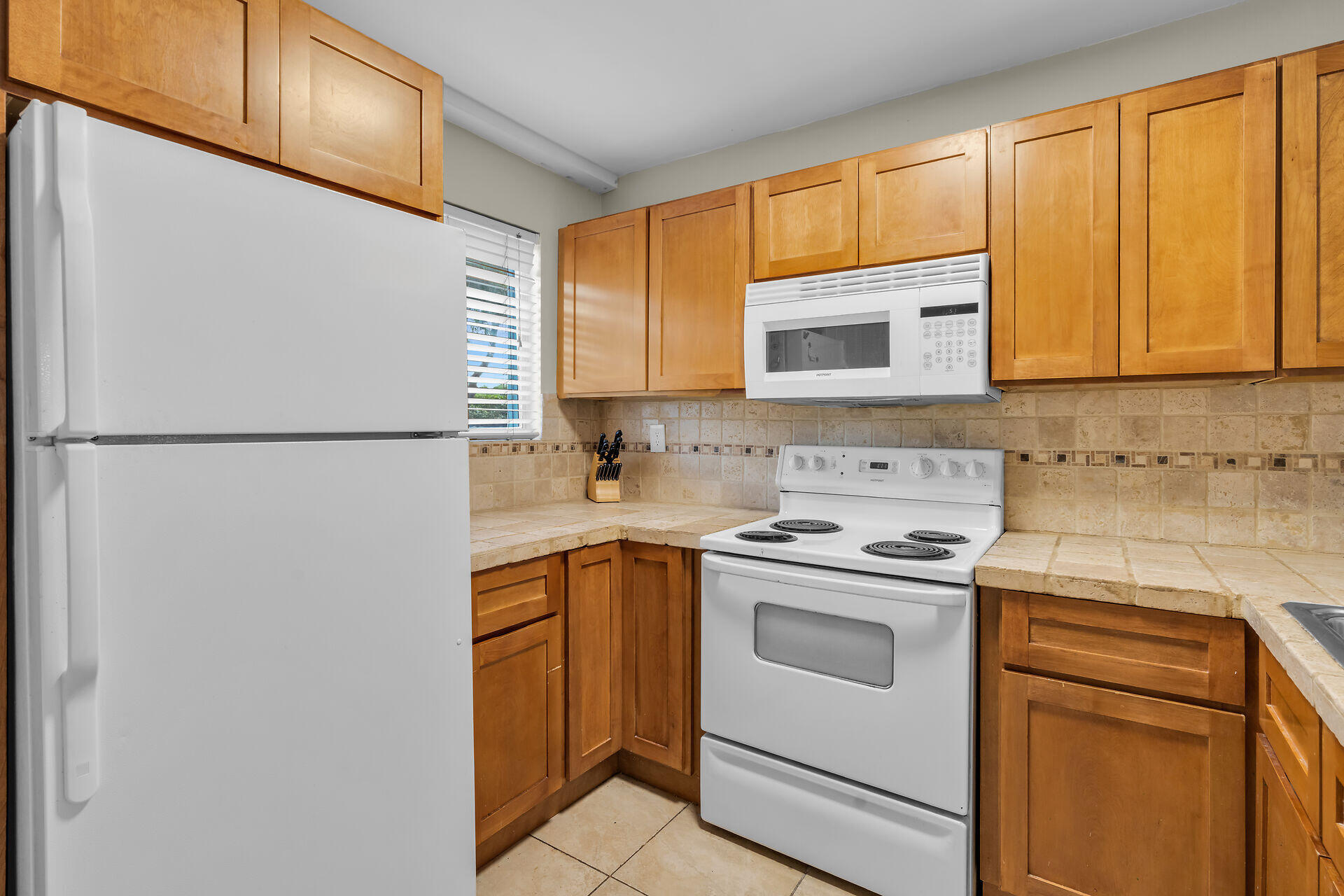 98381 Windward Avenue Property Photo 16