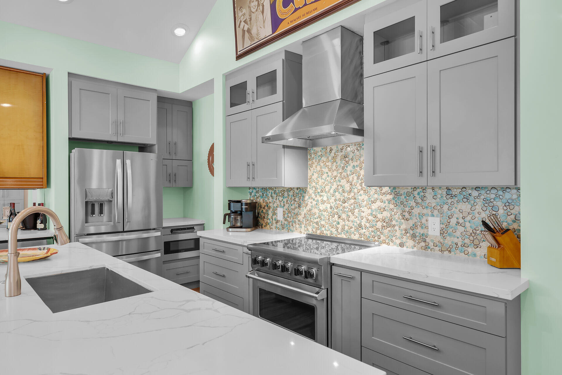 723 Eaton Street Property Photo 16