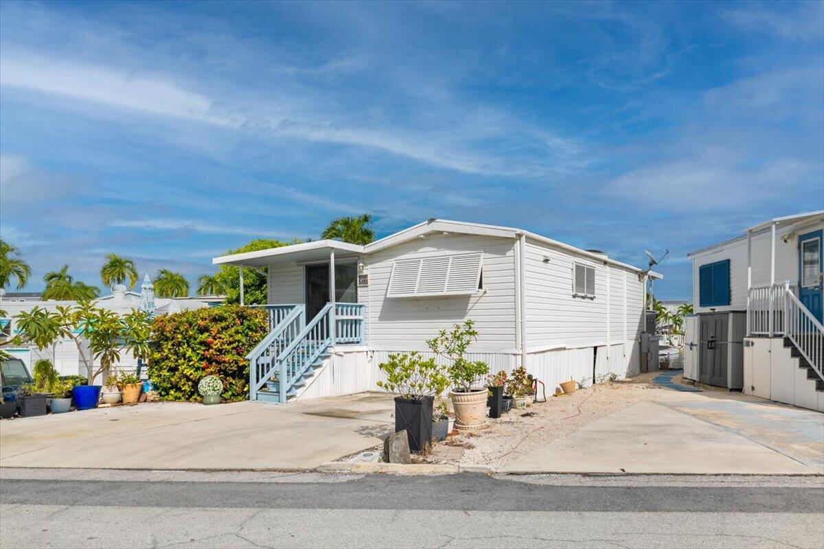 701 Spanish Main Drive 455 Property Photo 36
