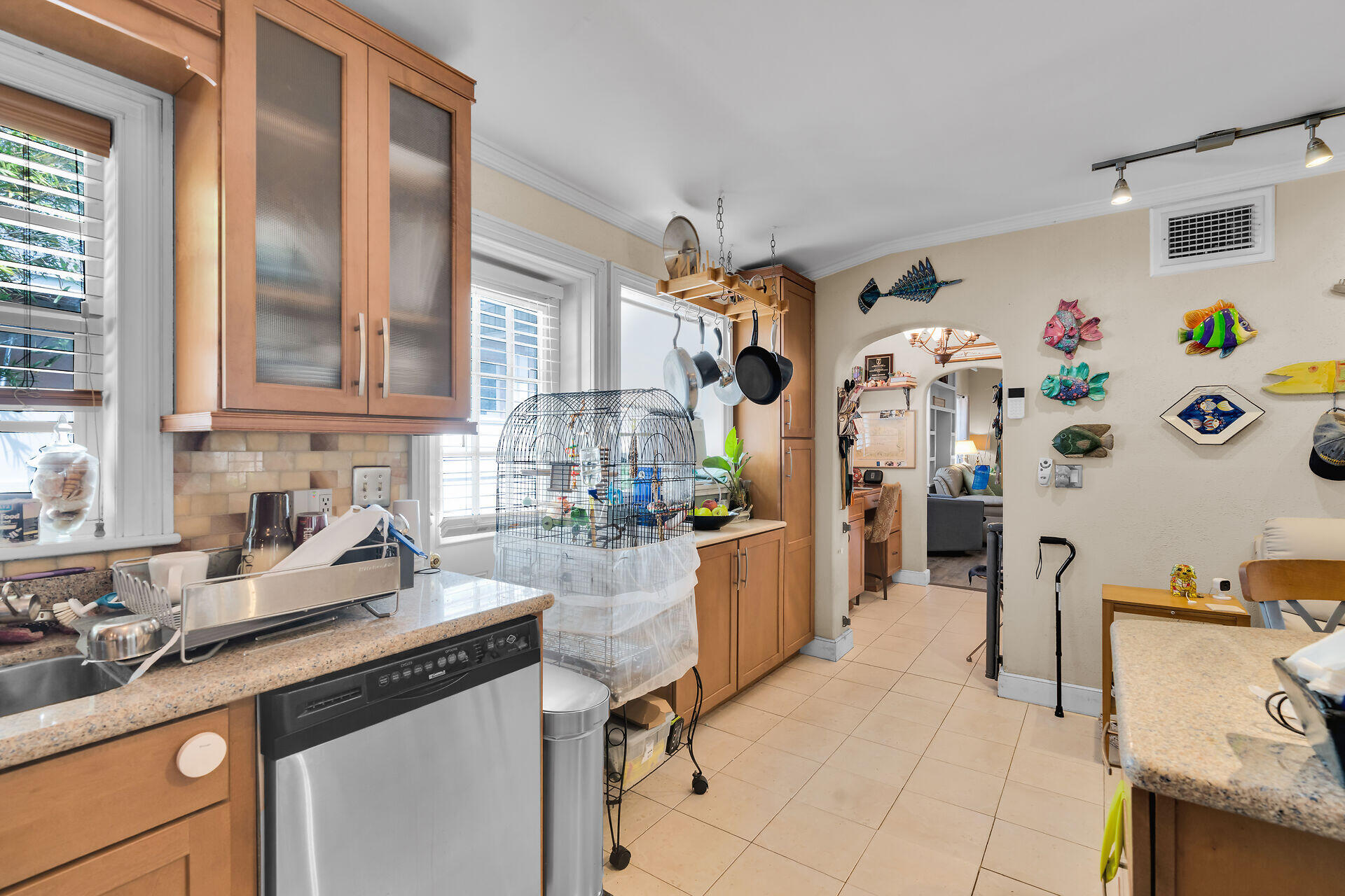 2506 Seidenberg Avenue Property Photo 22