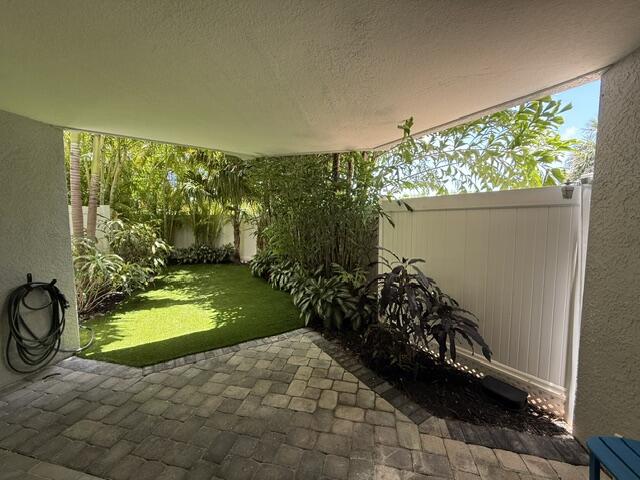 37 Seaside South Court Property Photo 33