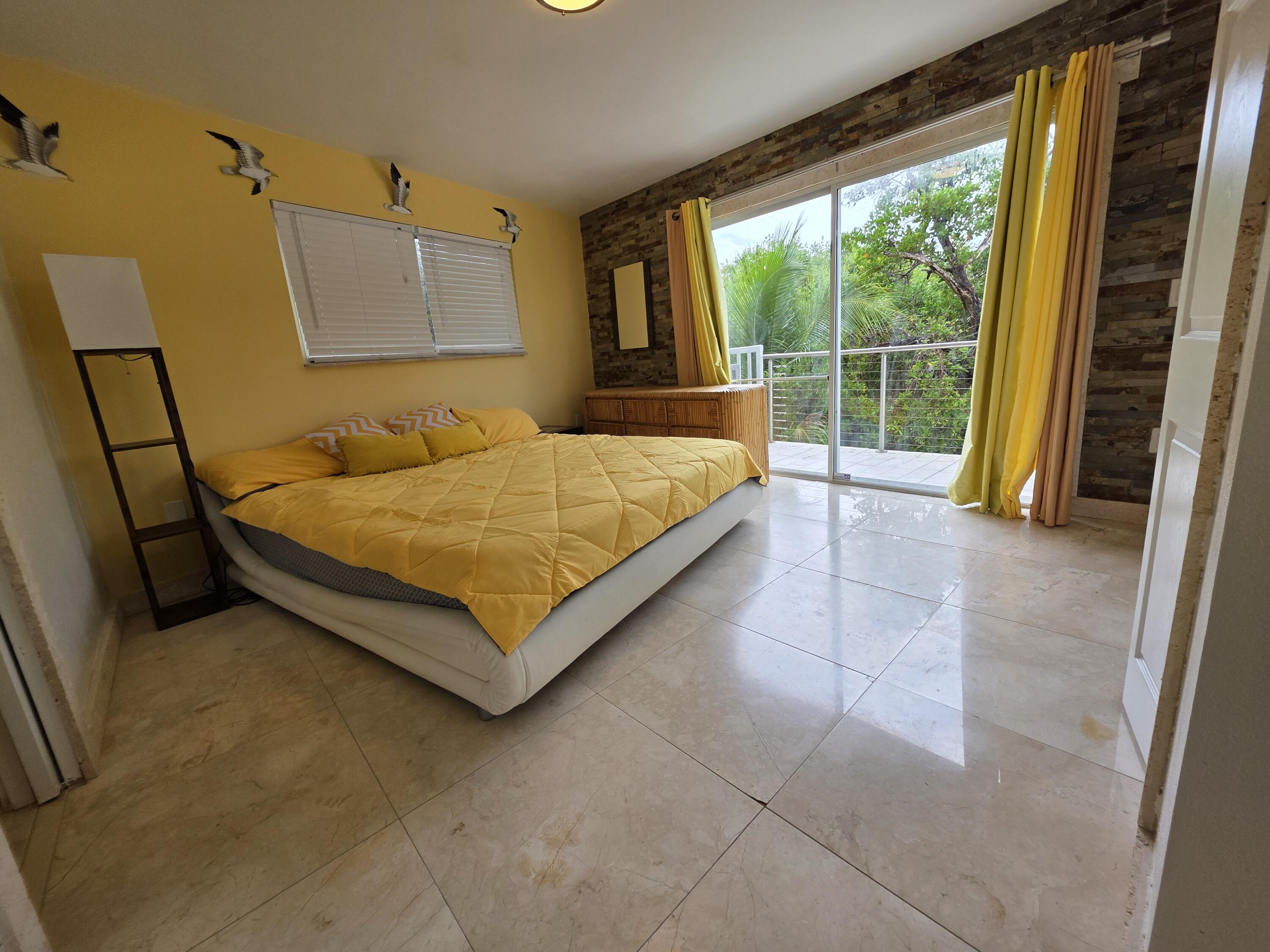 58030 Overseas Highway Property Photo 2