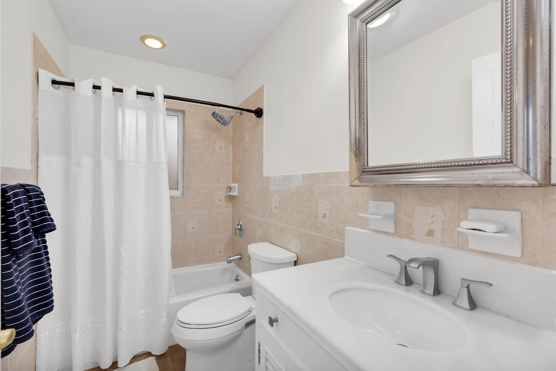 119 Zane Grey Creek Drive Property Photo 19