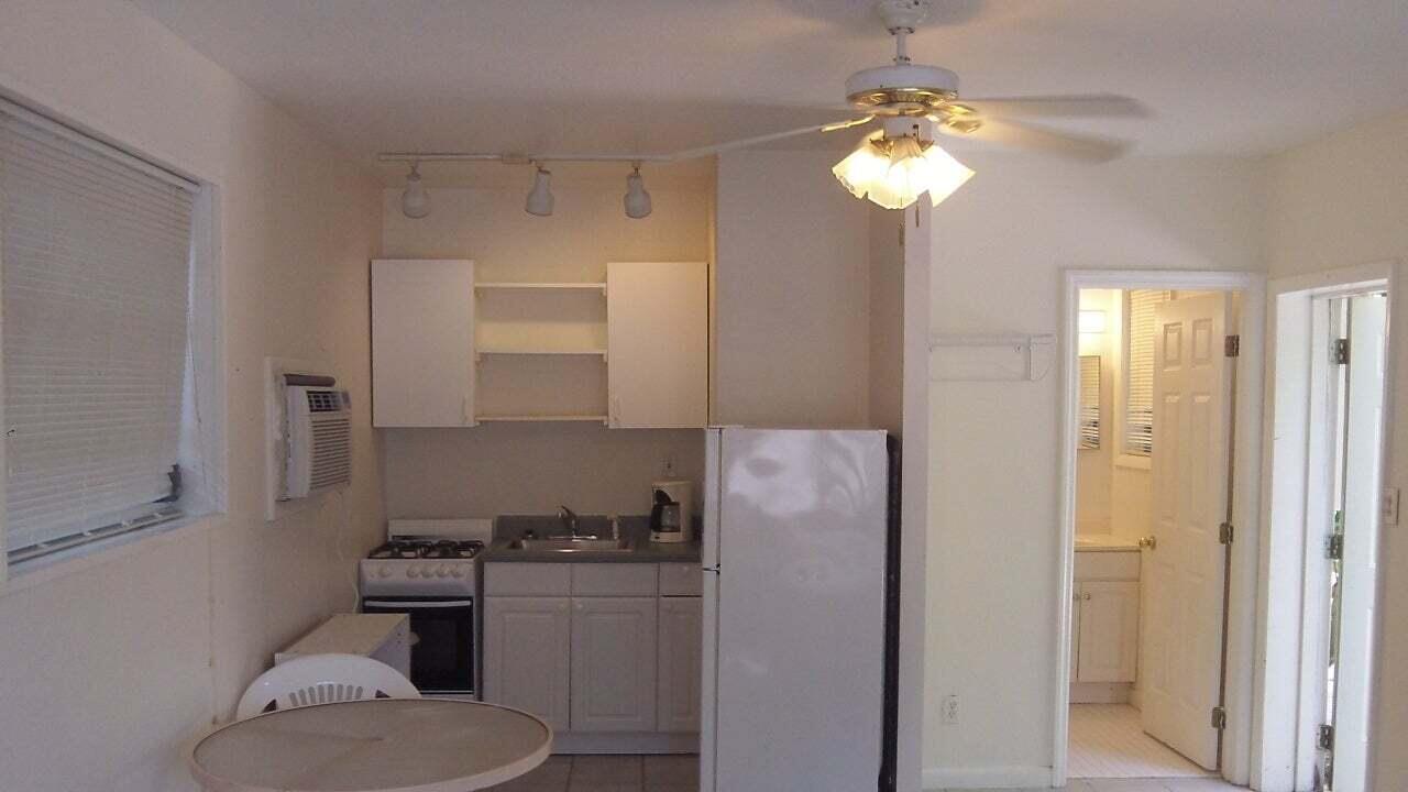 5 Hilton Haven Drive Property Photo 6