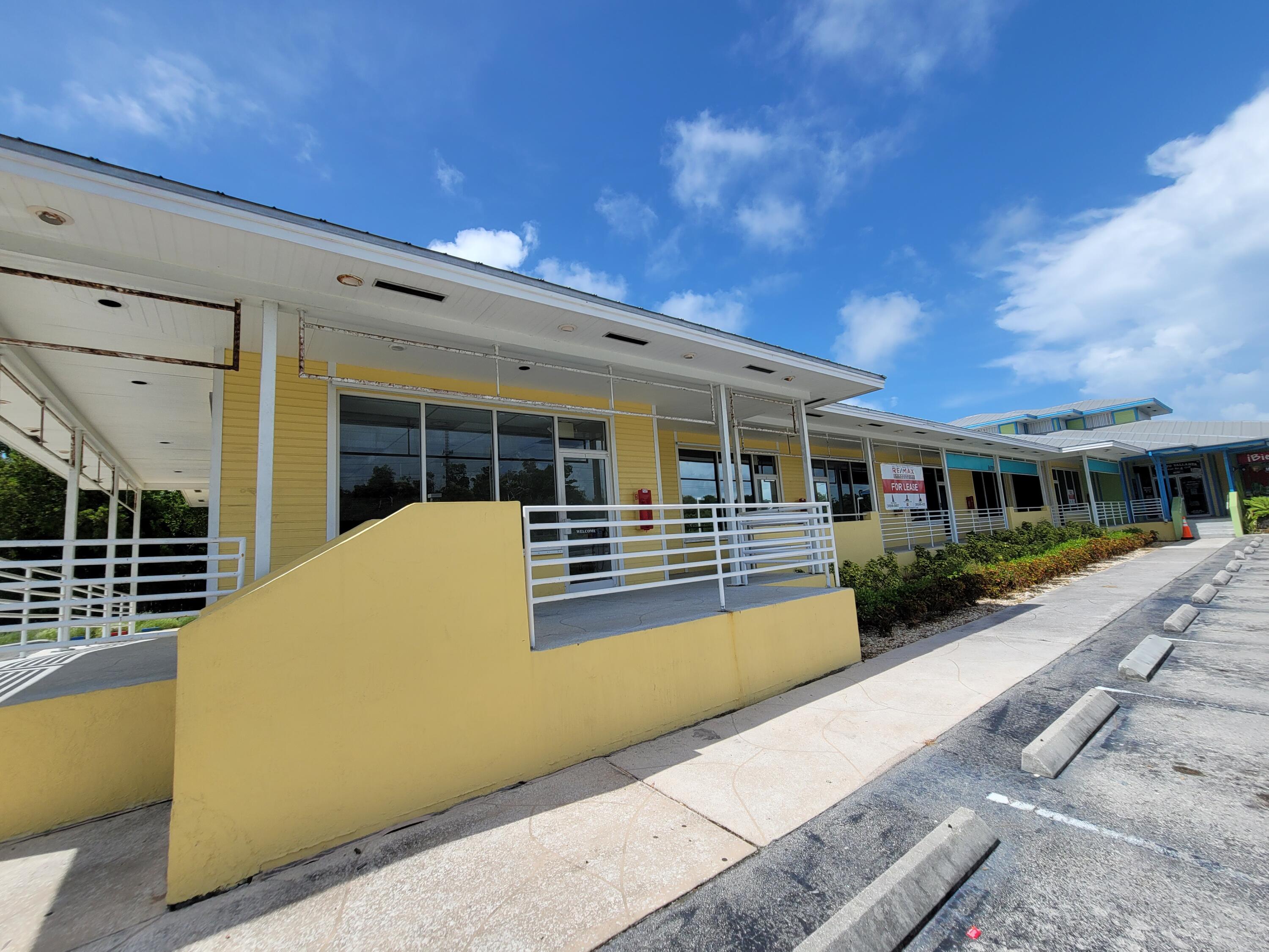 86701 Overseas Highway 104 Property Photo 2