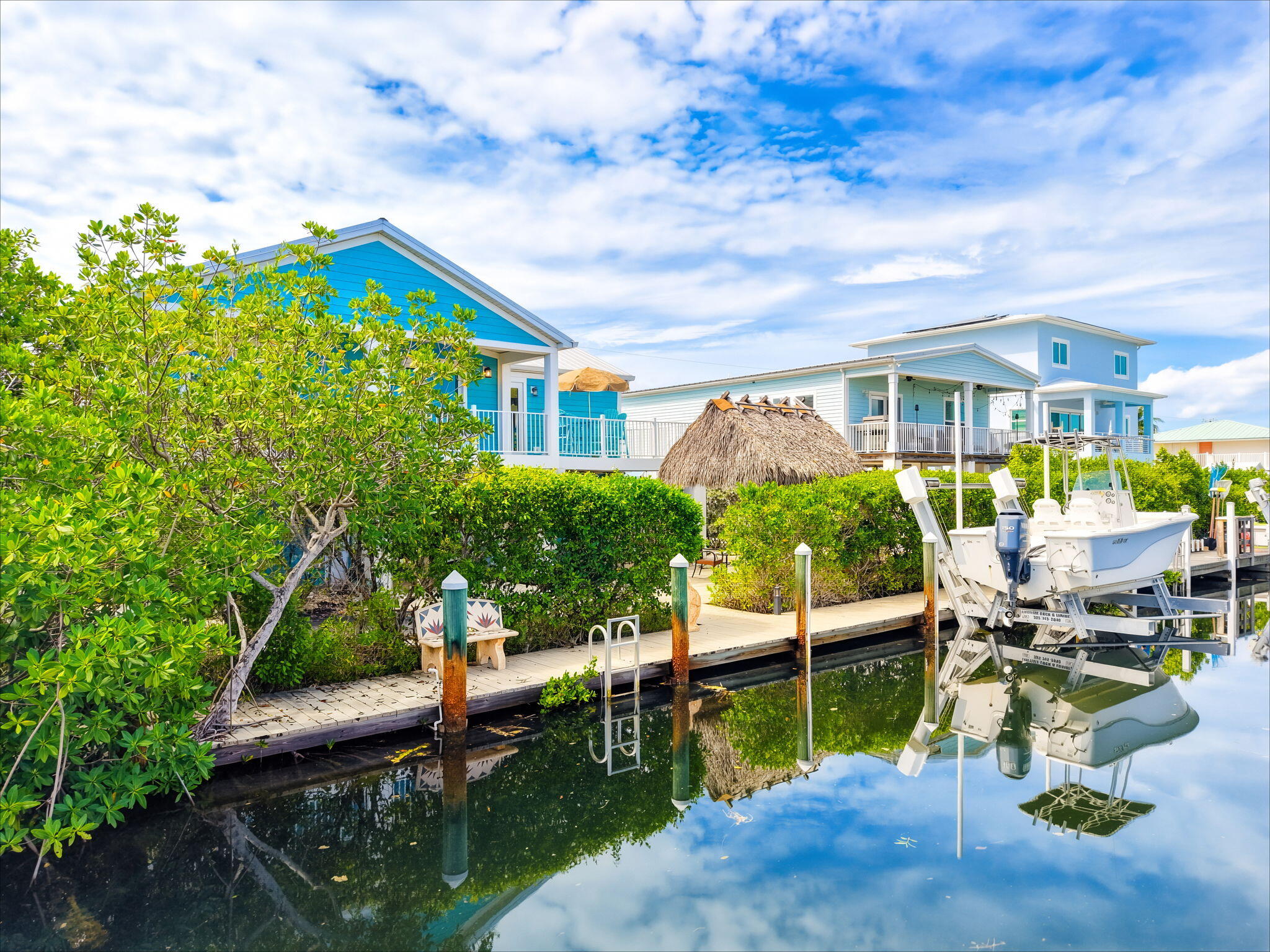 569 Pirates Road Property Photo 3