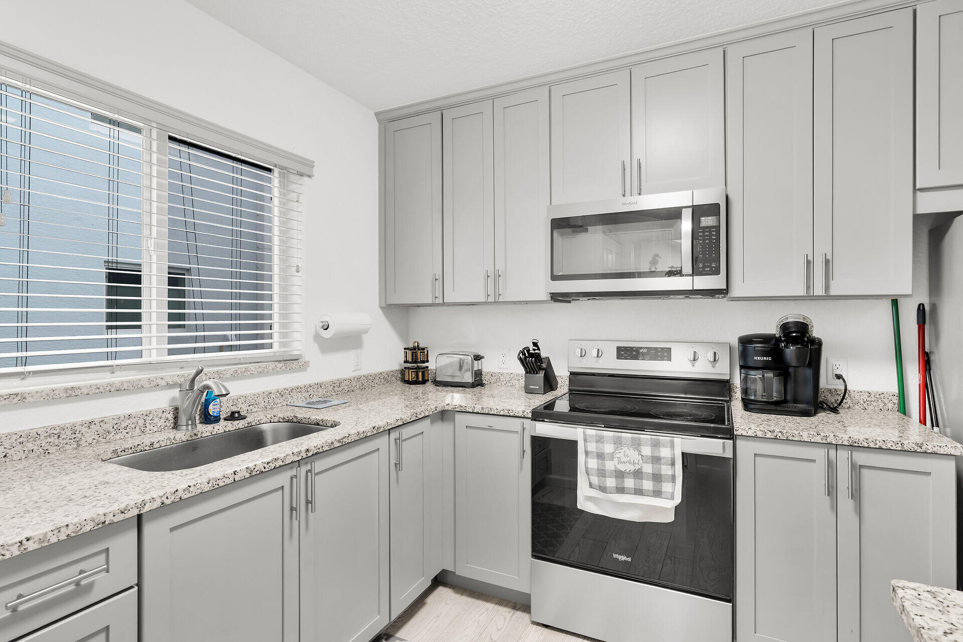 10877 Overseas Highway 82 Property Photo 18