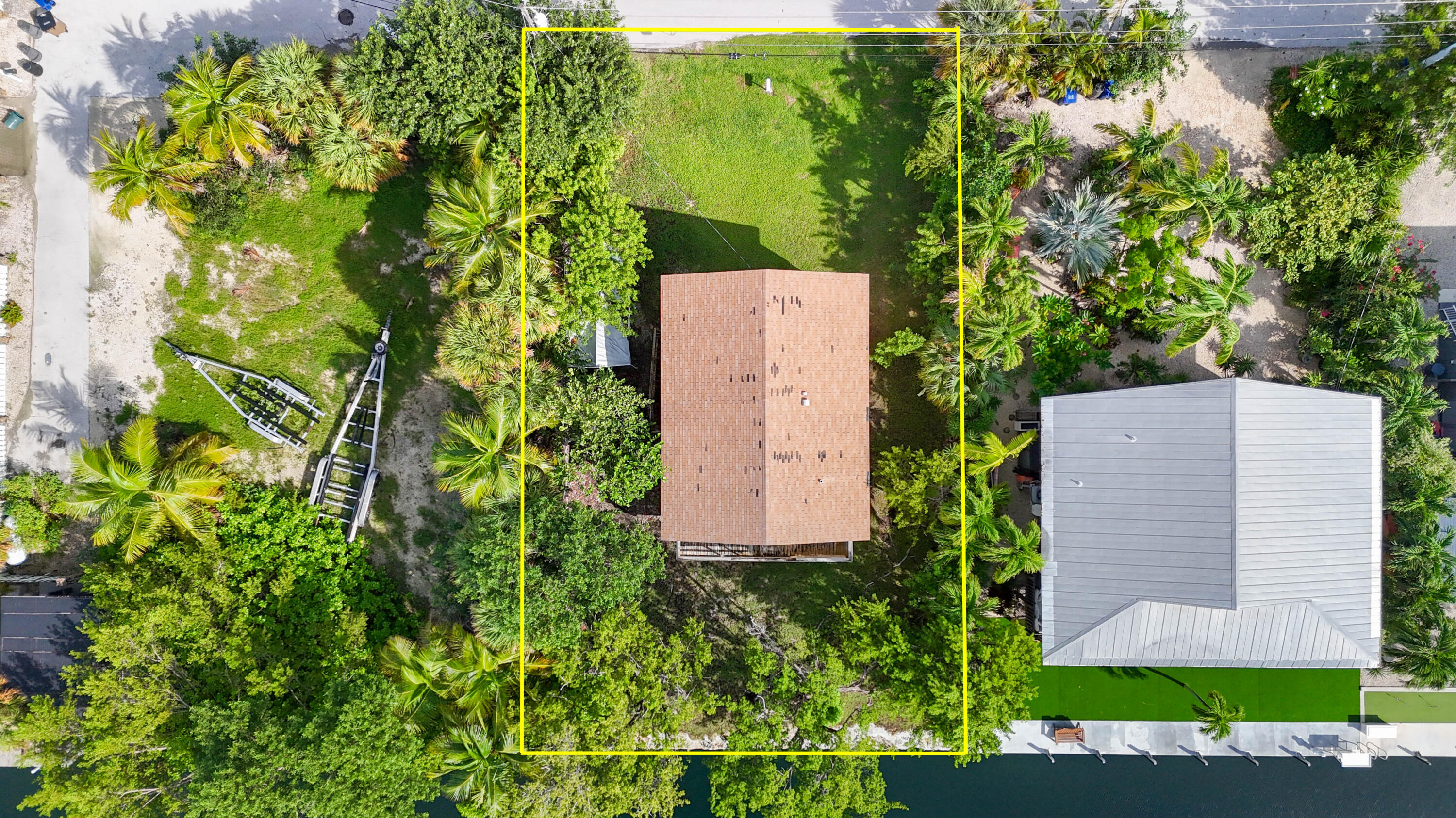 22960 Sharp Lane Property Photo 3