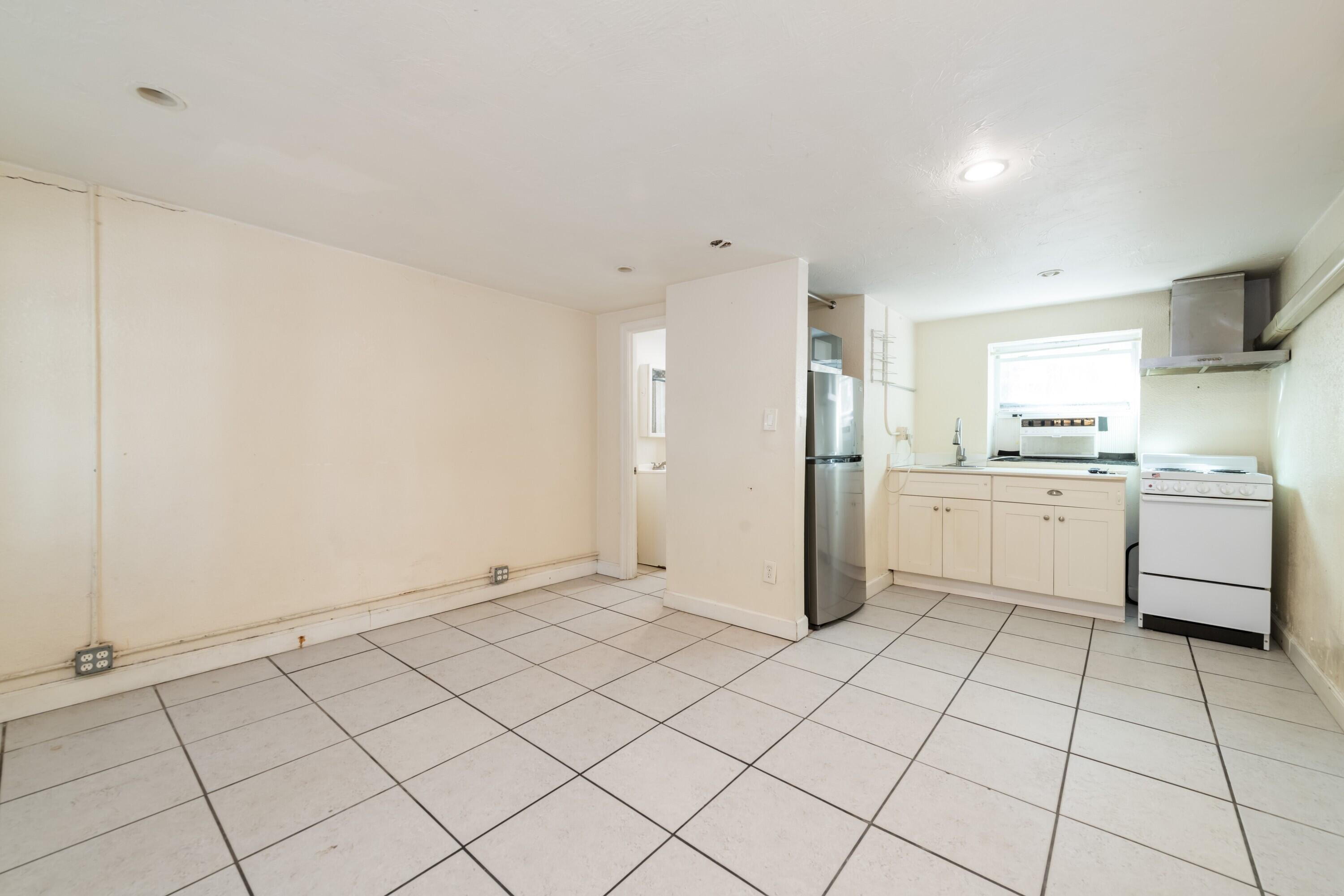 2401 Overseas Highway 10 Property Photo 25