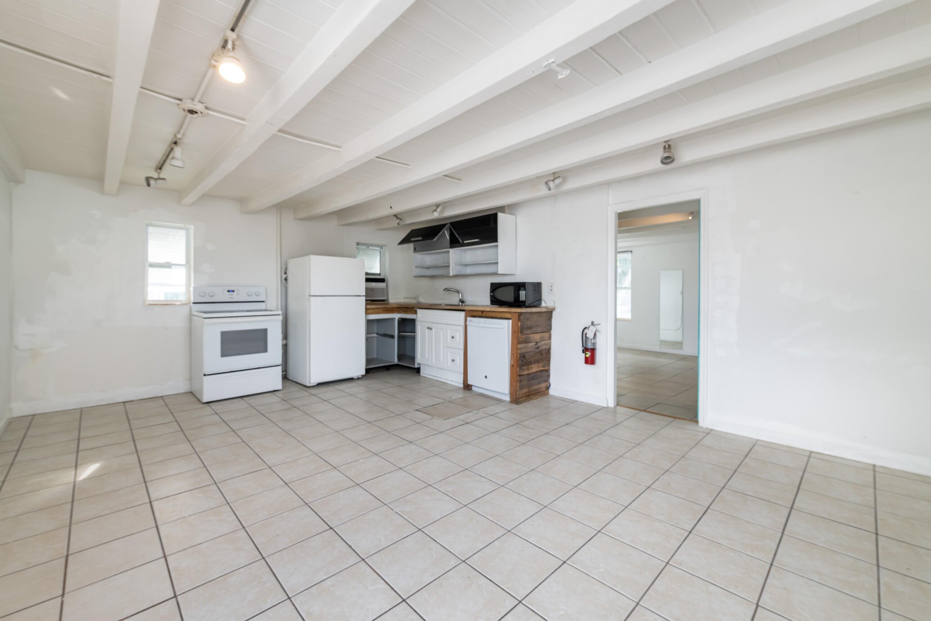 2401 Overseas Highway 10 Property Photo 32