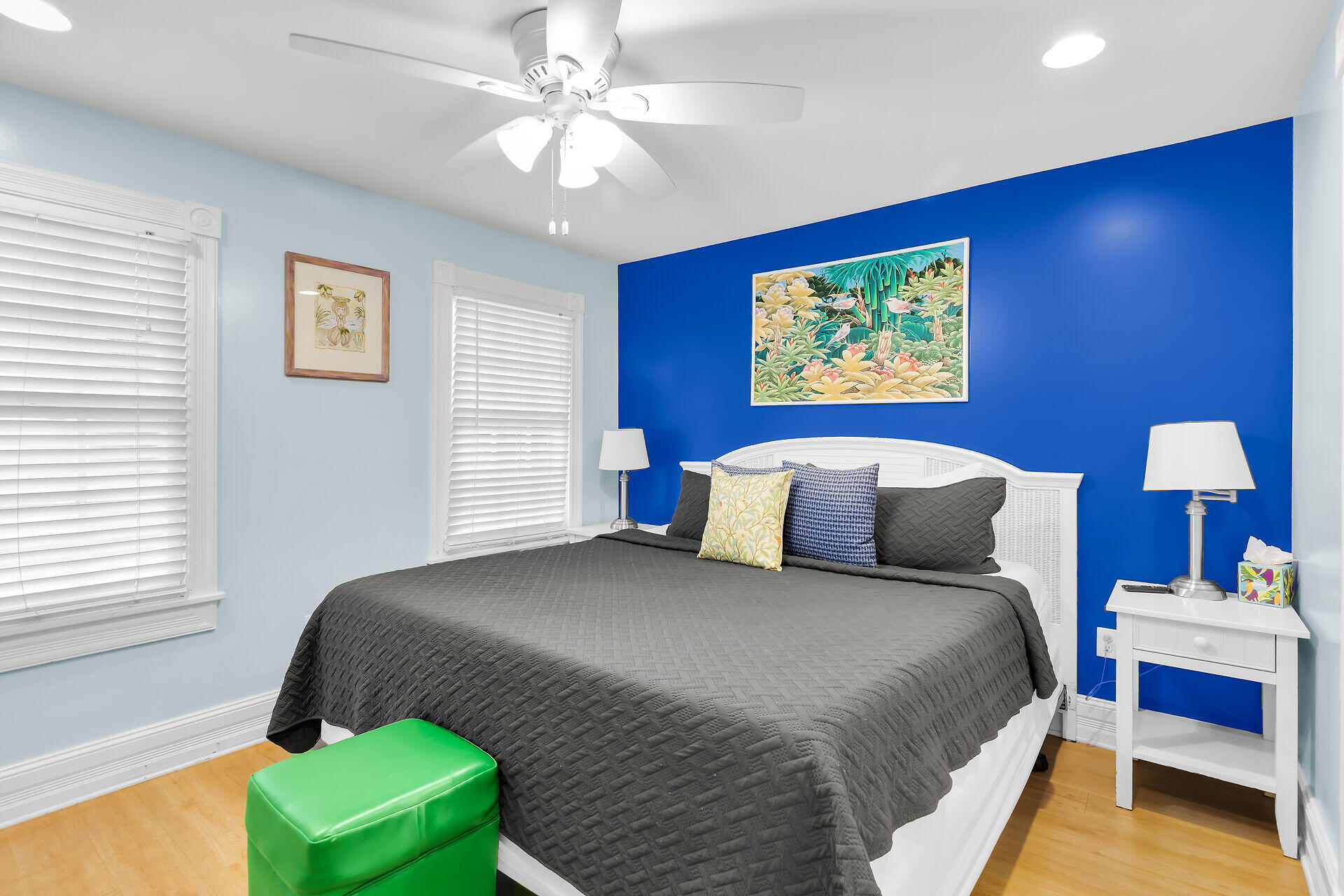 415 & 417 Truman Avenue Property Photo 13