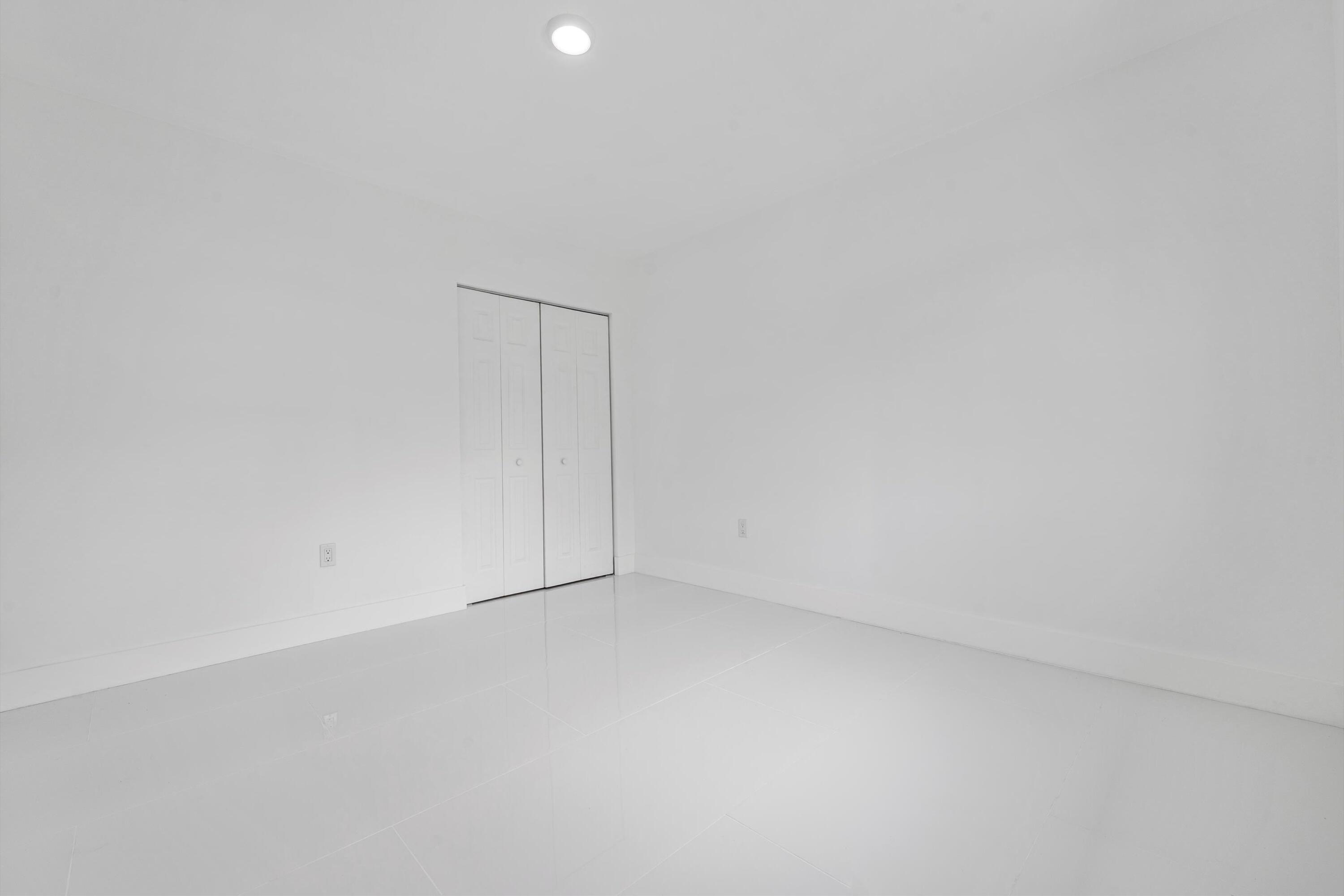 1112 Sw 11th Avenue 0 Property Photo 34