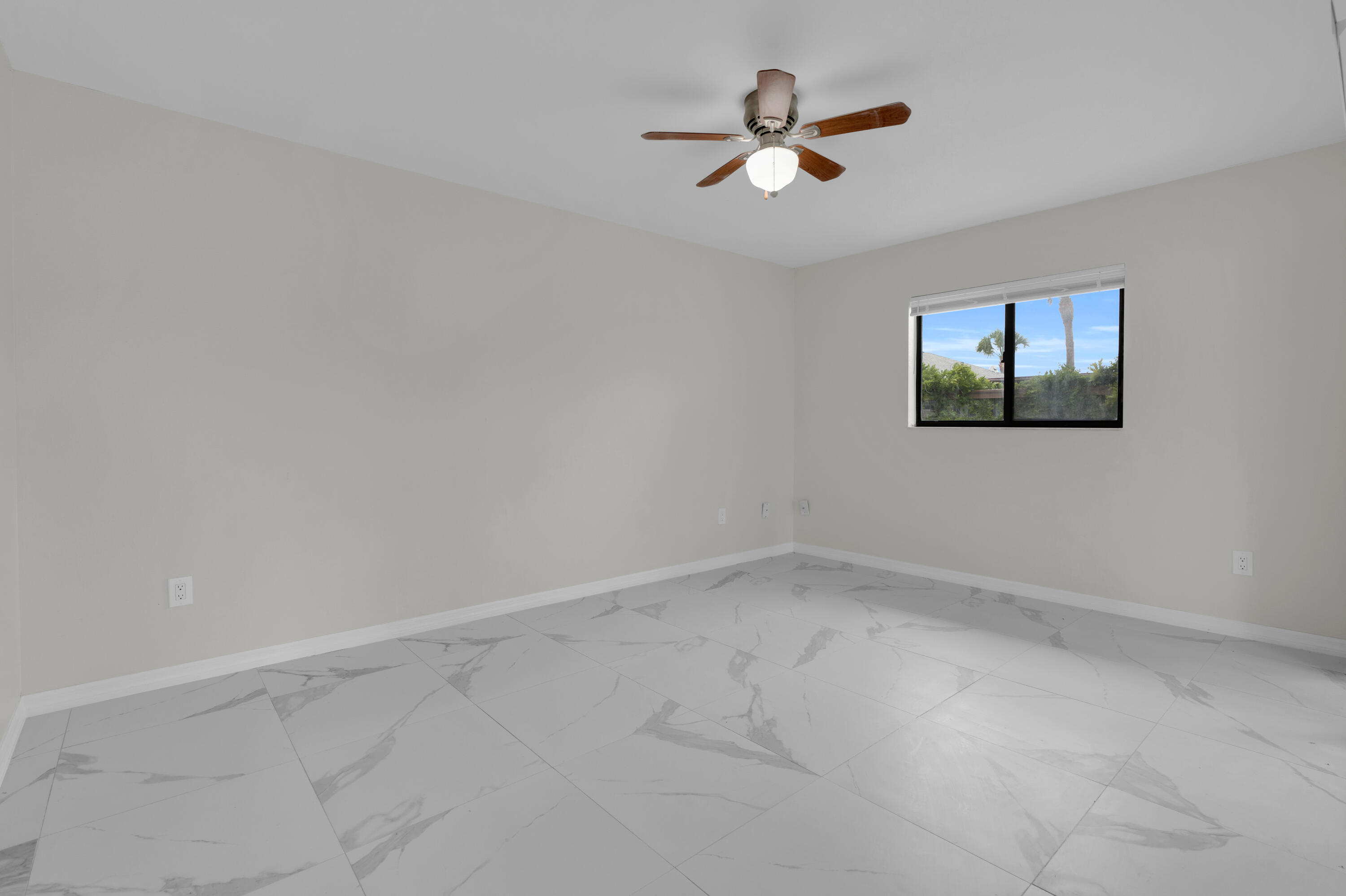 6359 Hera Street B Property Photo 20