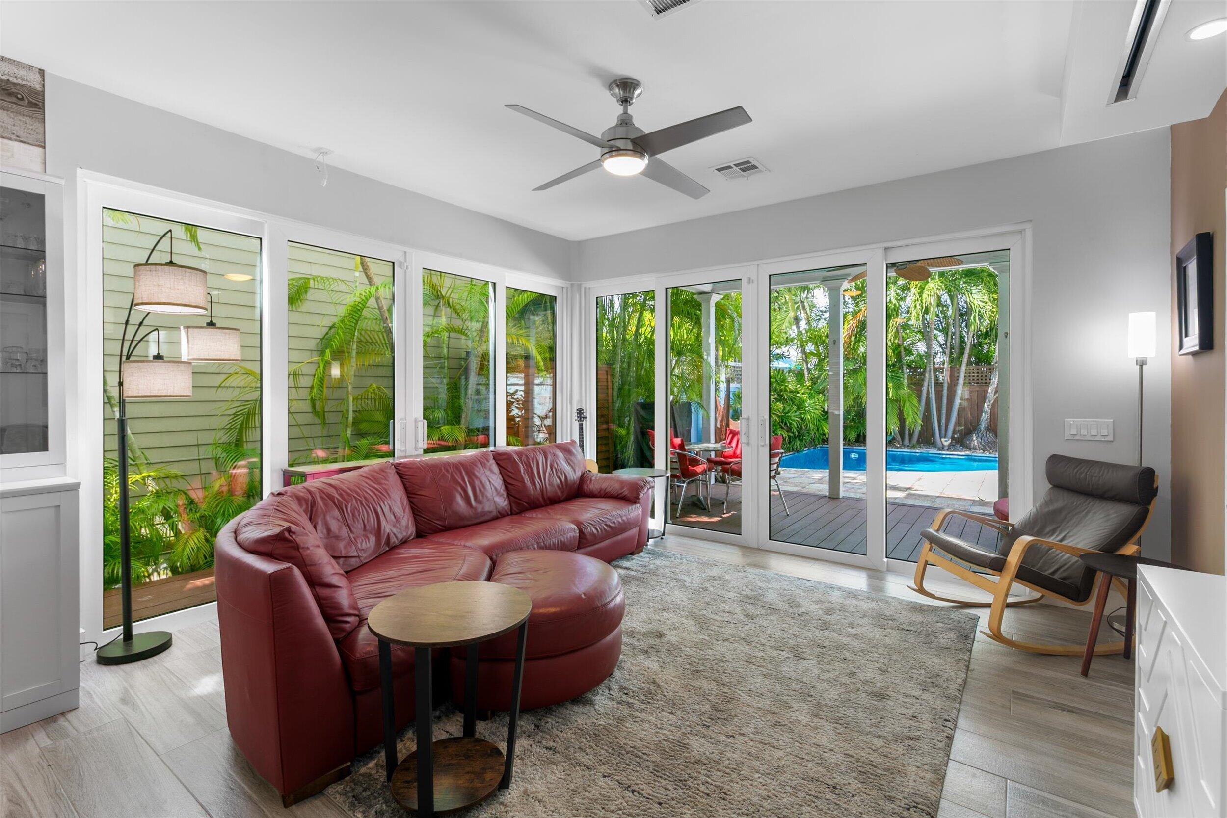 615 Amelia Street Property Photo 7