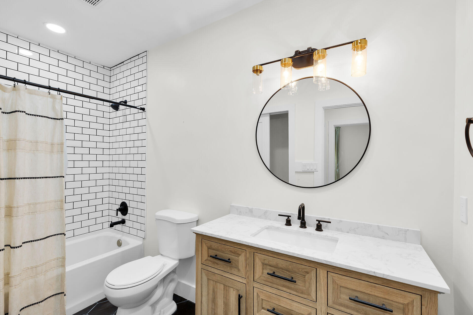 1423 Rose Street Property Photo 15