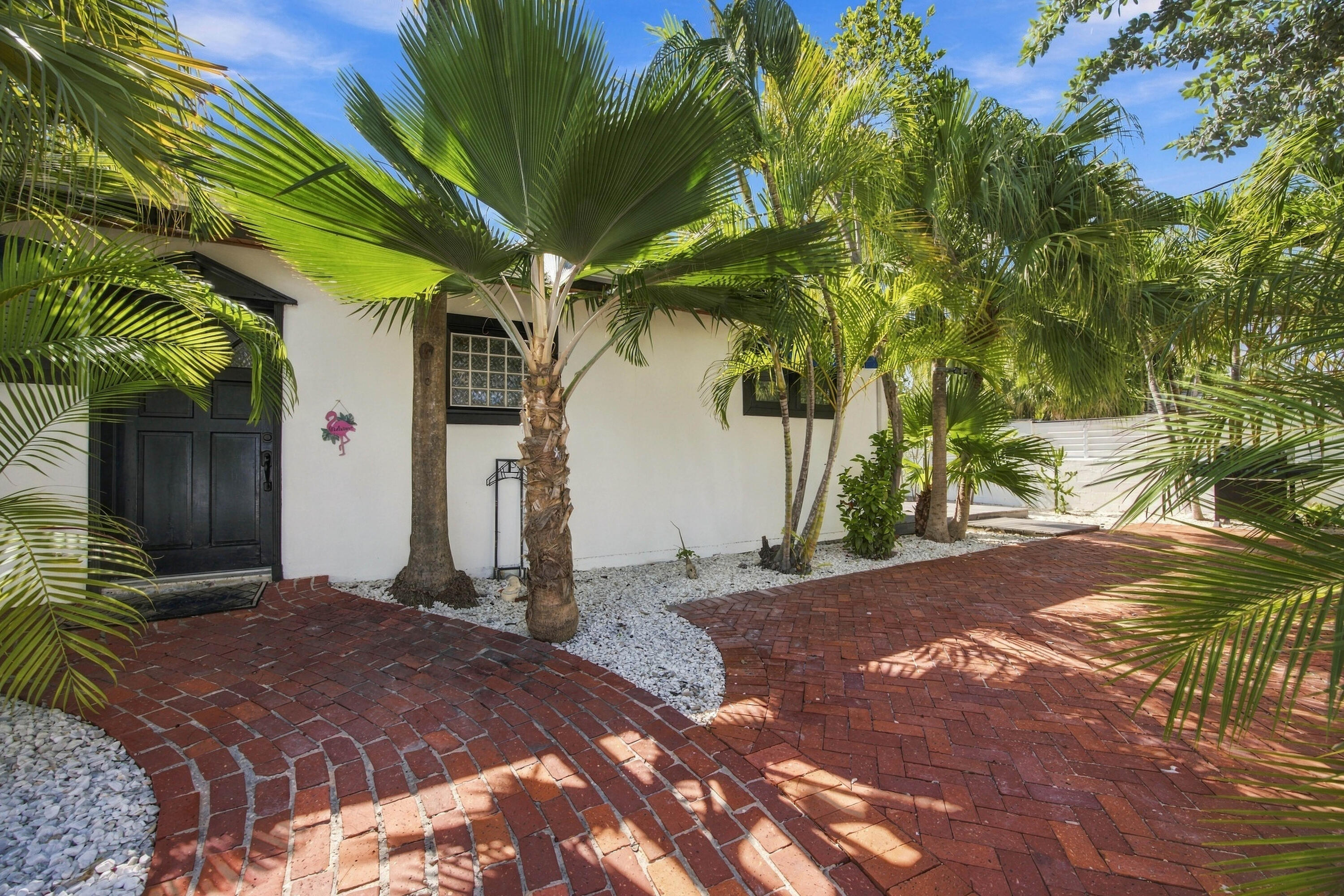 1221 Ashby Street Property Photo 11