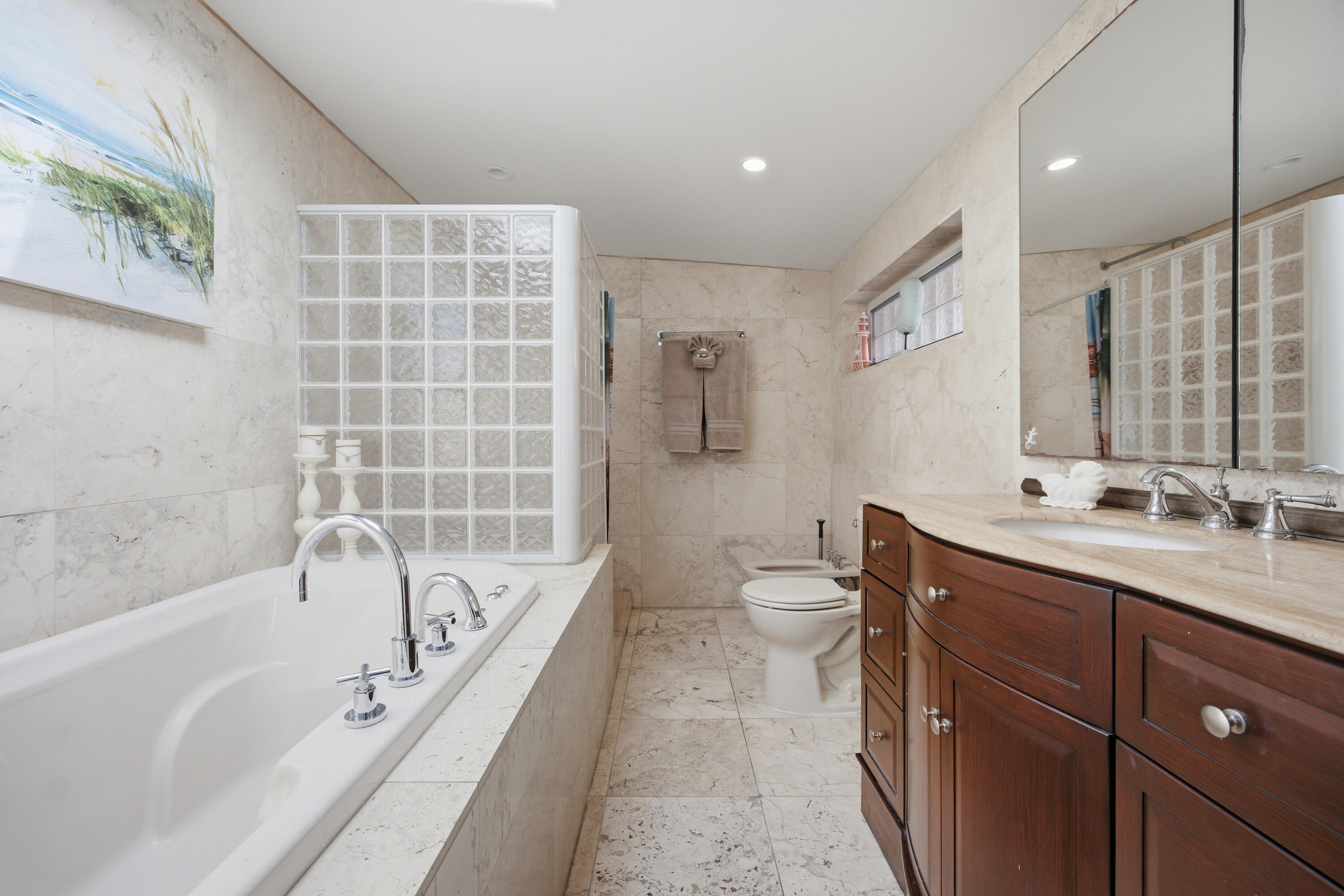 1221 Ashby Street Property Photo 24