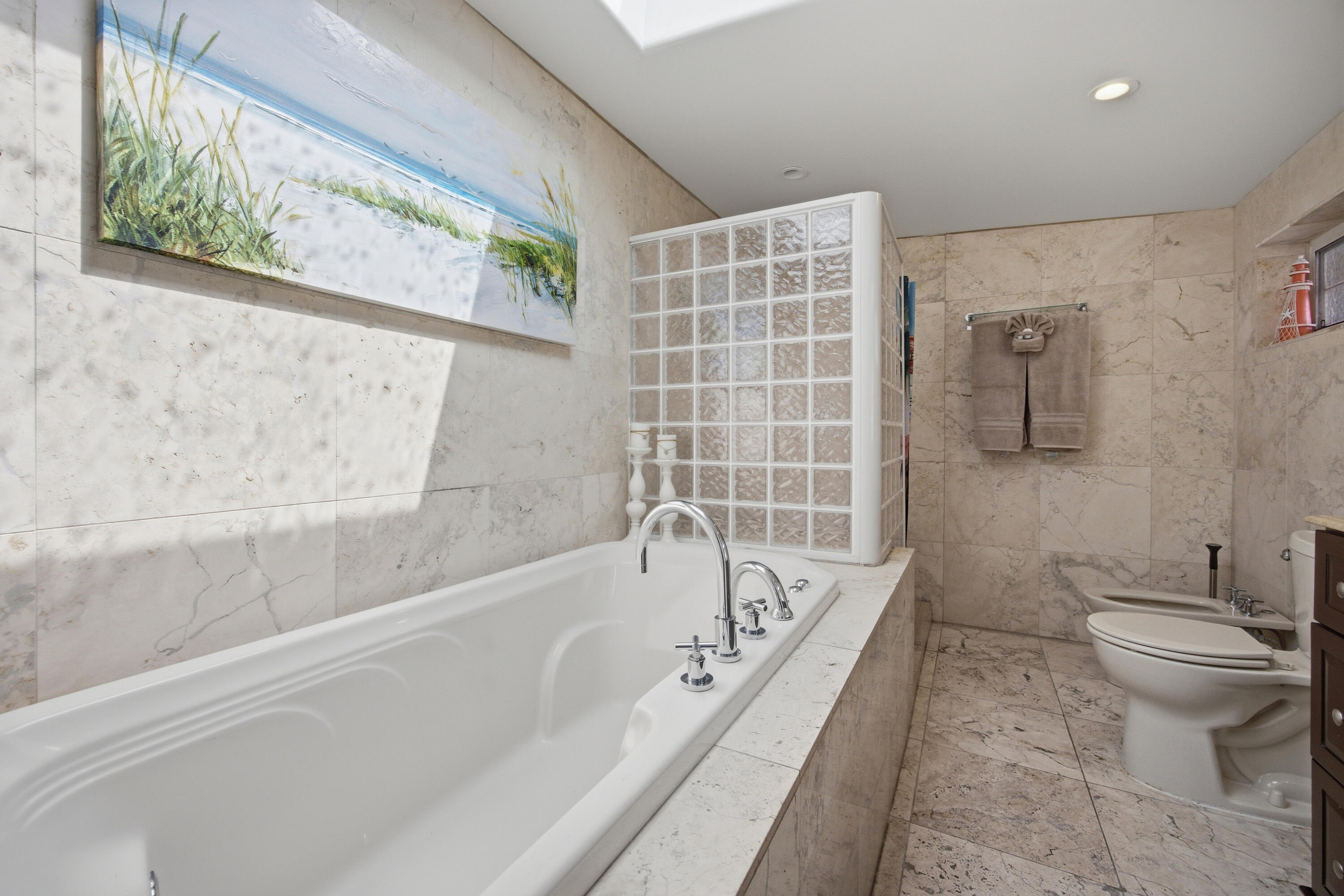 1221 Ashby Street Property Photo 25