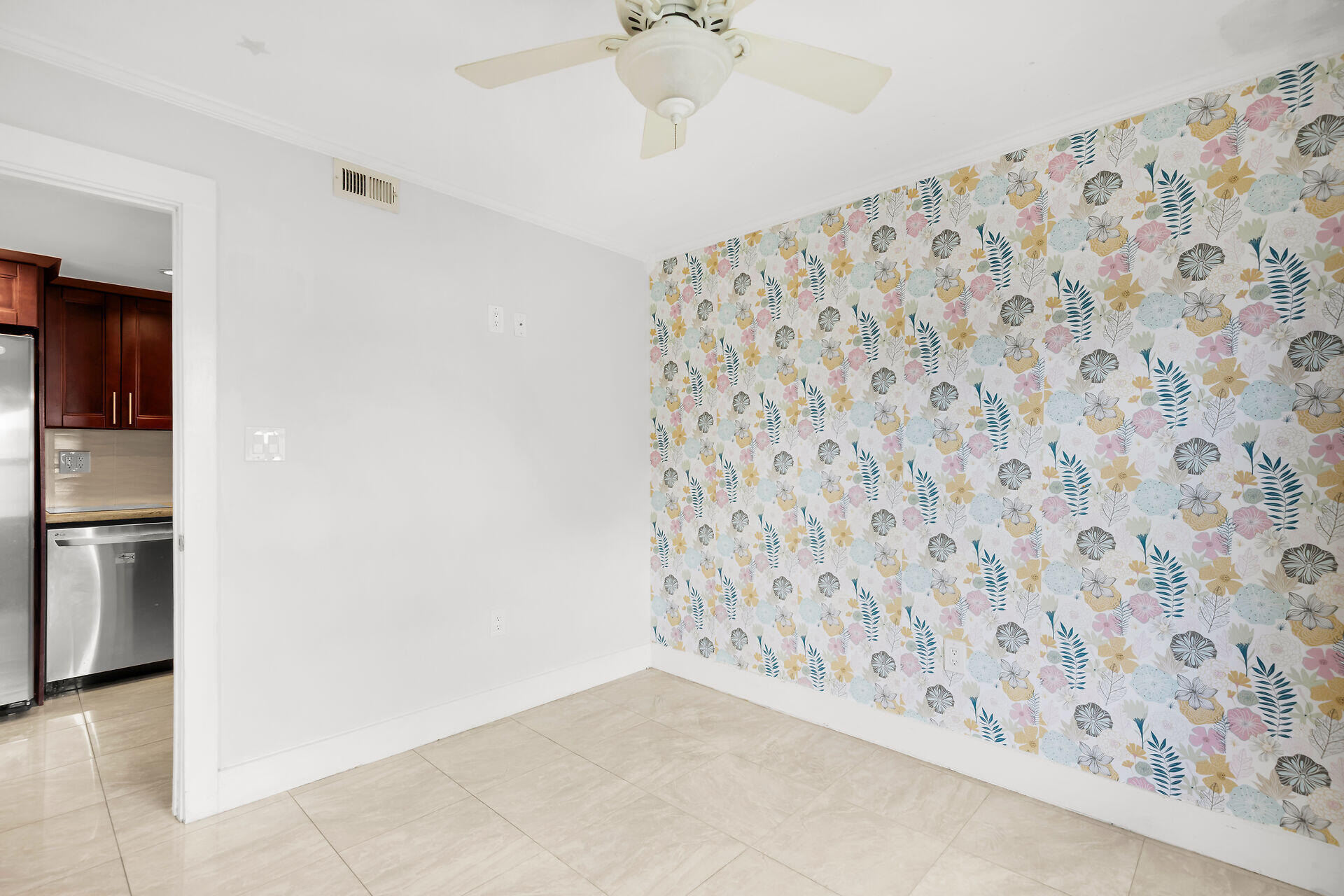 6415 2nd Terrace Property Photo 16