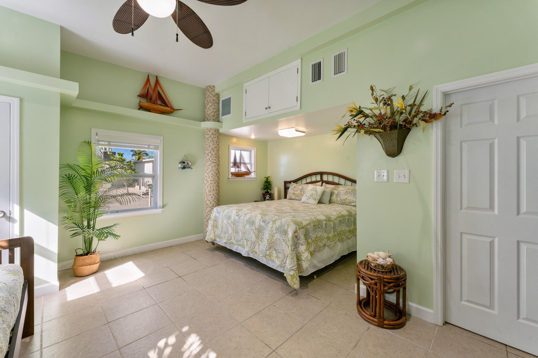 712 26th Street Property Photo 9